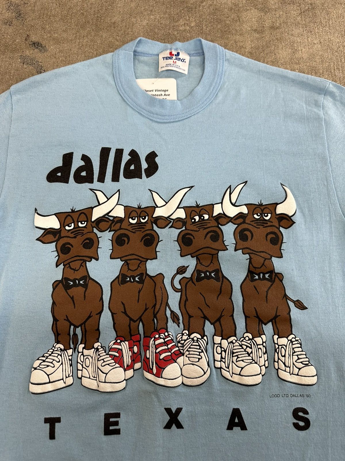 Hanes × Vintage Vintage 90s Dallas Texas Moose Cartoon T-Shirt Size M / US 6-8 / IT 42-44 - 4 Thumbnail