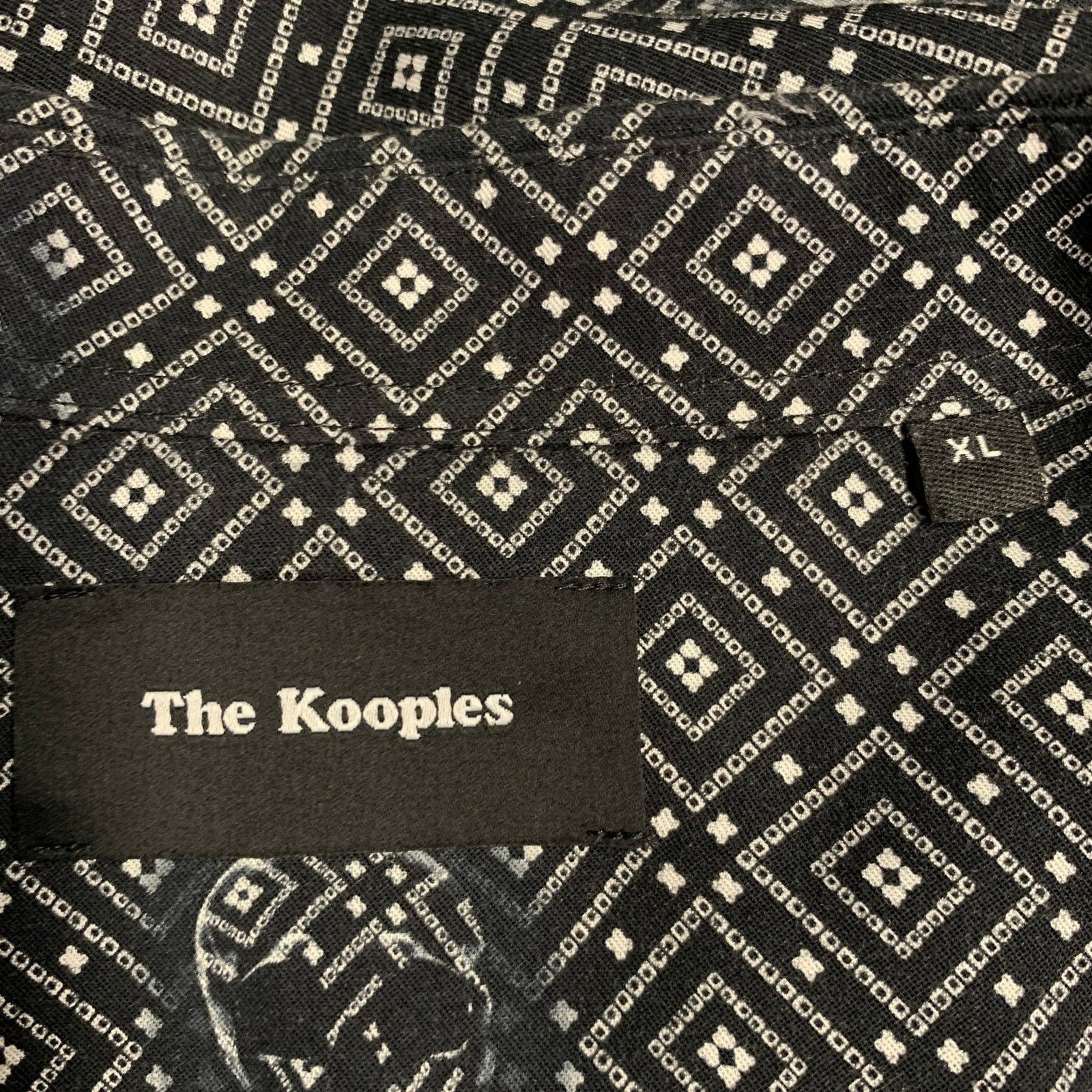 The Kooples Size XL Black White Skulls Viscose Snaps Long Sleeve Shirt Size US XL / EU 56 / 4 - 5 Thumbnail