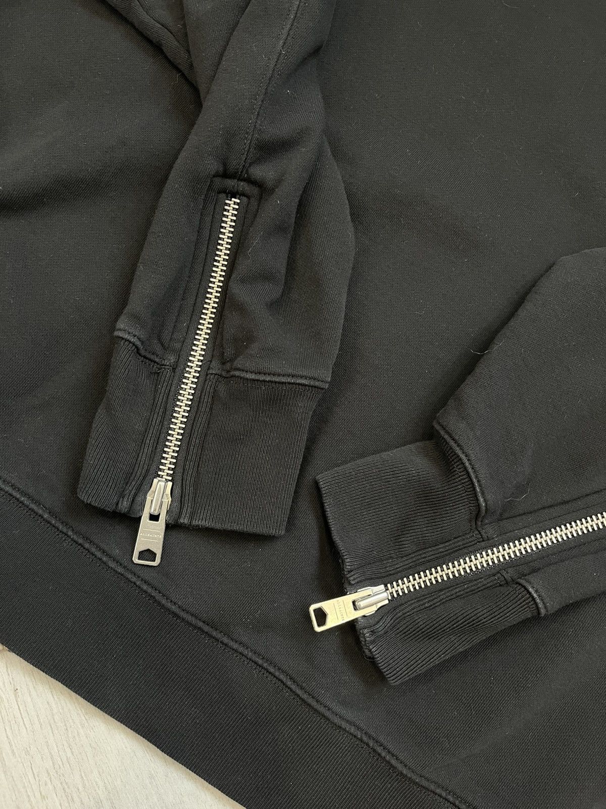Allsaints × Designer Allsaints Sweatshirt Blank Black Crew neck Zipper Sleeve Size US M / EU 48-50 / 2 - 17 Thumbnail
