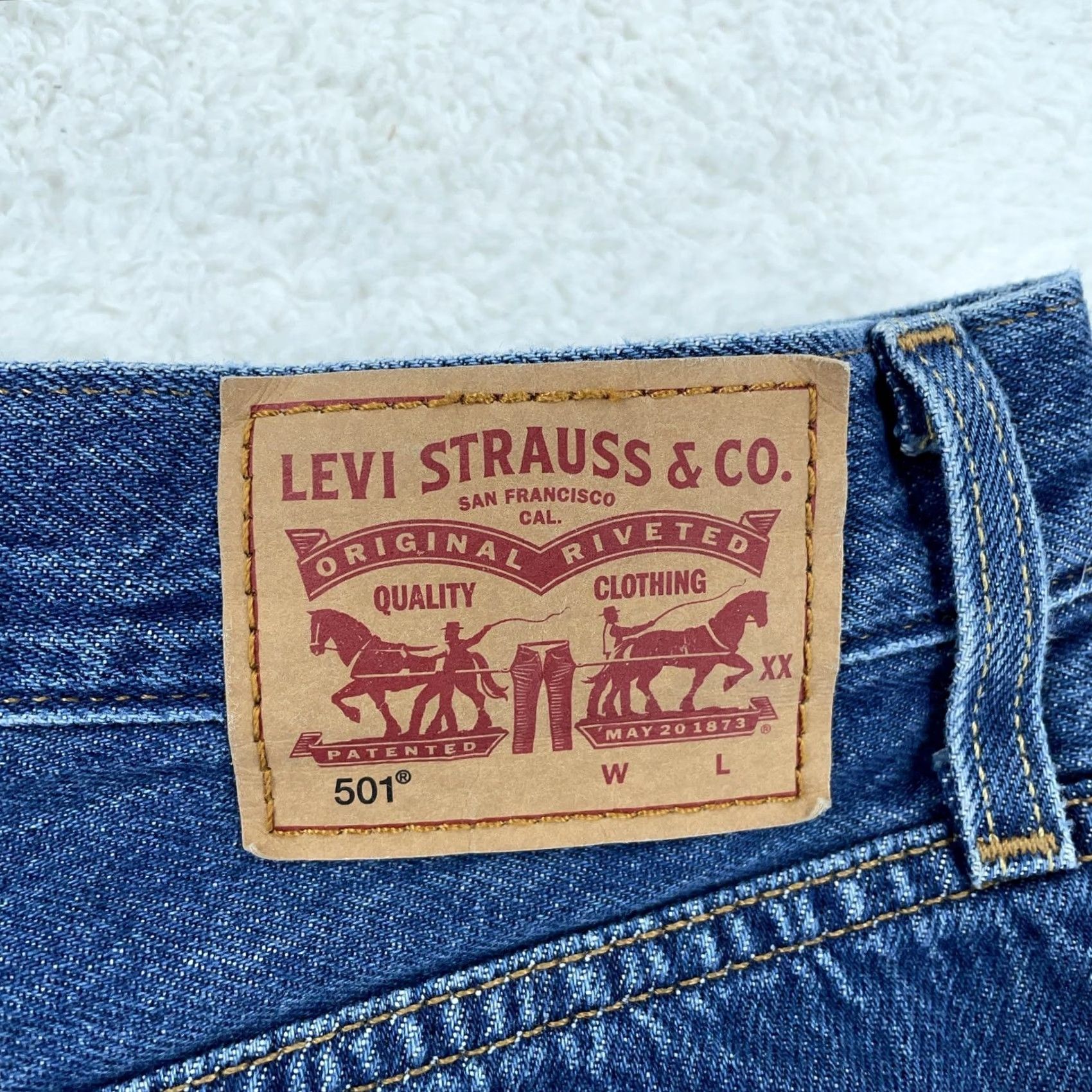 Levi's Levi's 501 Denim Cutoff Shorts Size 30 High Rise Distressed Frayed Medium Wash Denim Men Shorts 501 Distressed Pockets Vintage No Mens Size US 30 / EU 46 - 4 Thumbnail
