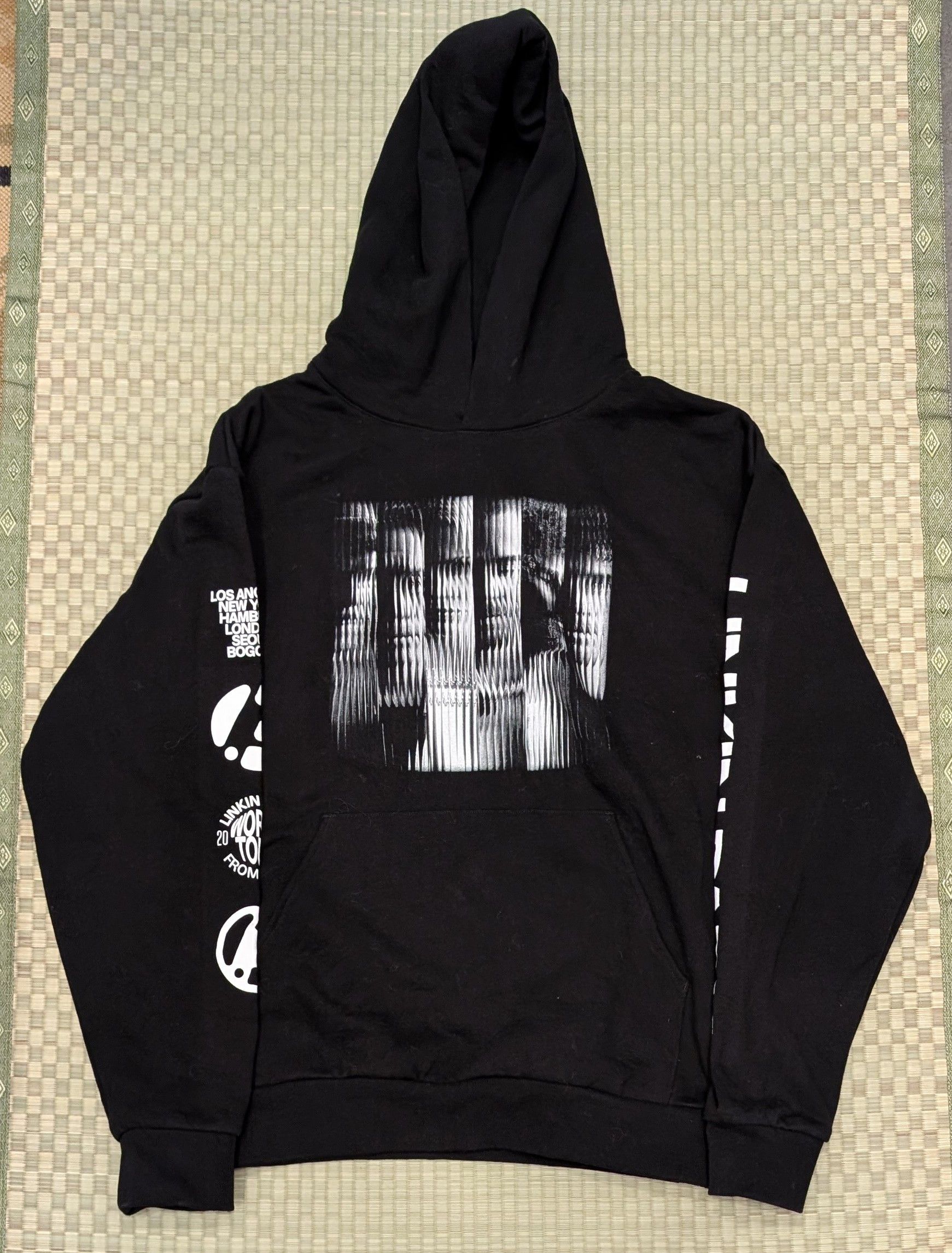 Other SOLD OUT Linkin Park World Tour 2014 From Zero Hoodie Size US M / EU 48-50 / 2 - 1 Thumbnail
