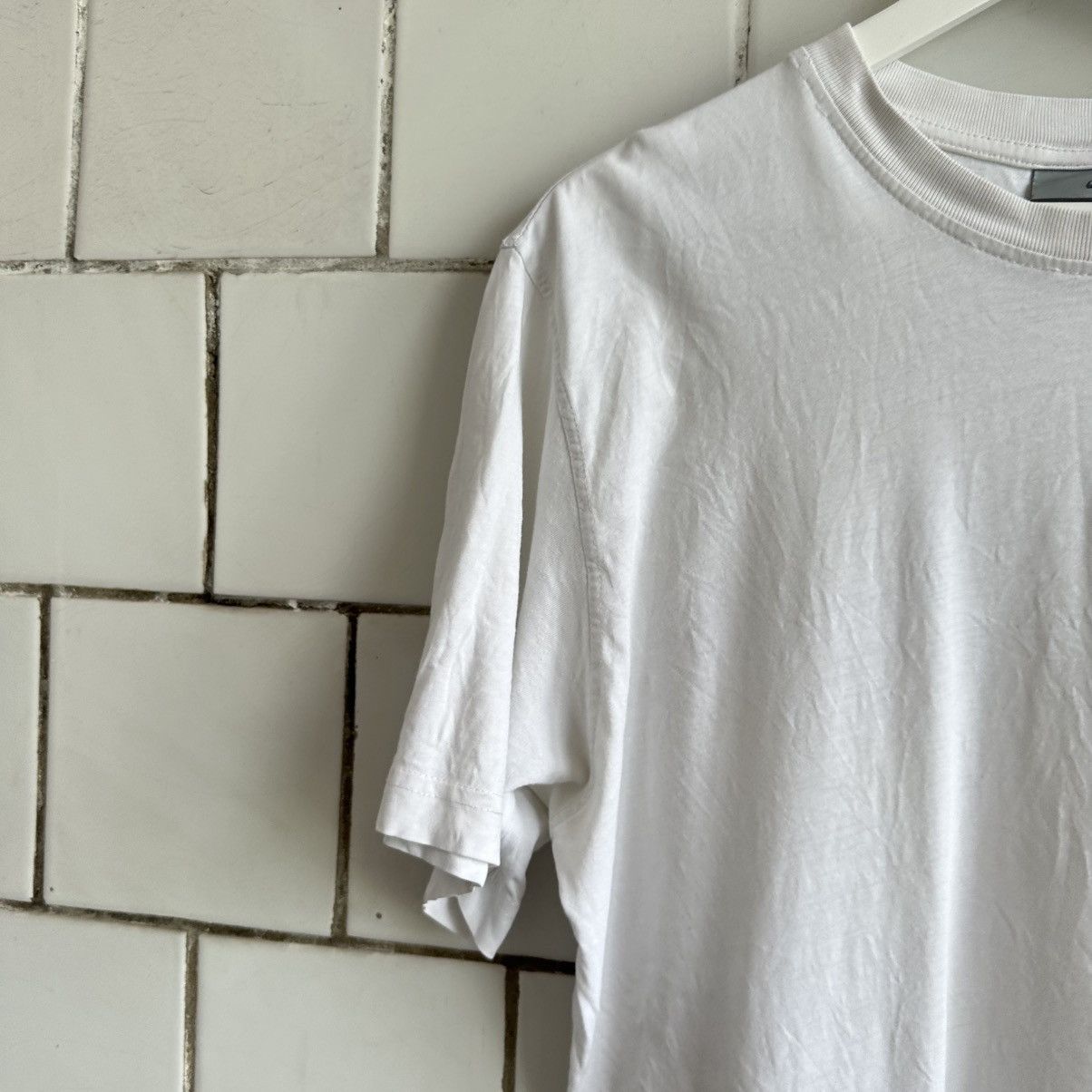 Japanese Brand × Nike Vintage Japanese Style Adult Nike T-shirts Band SK8 Y2K Tee Size US L / EU 52-54 / 3 - 7 Thumbnail
