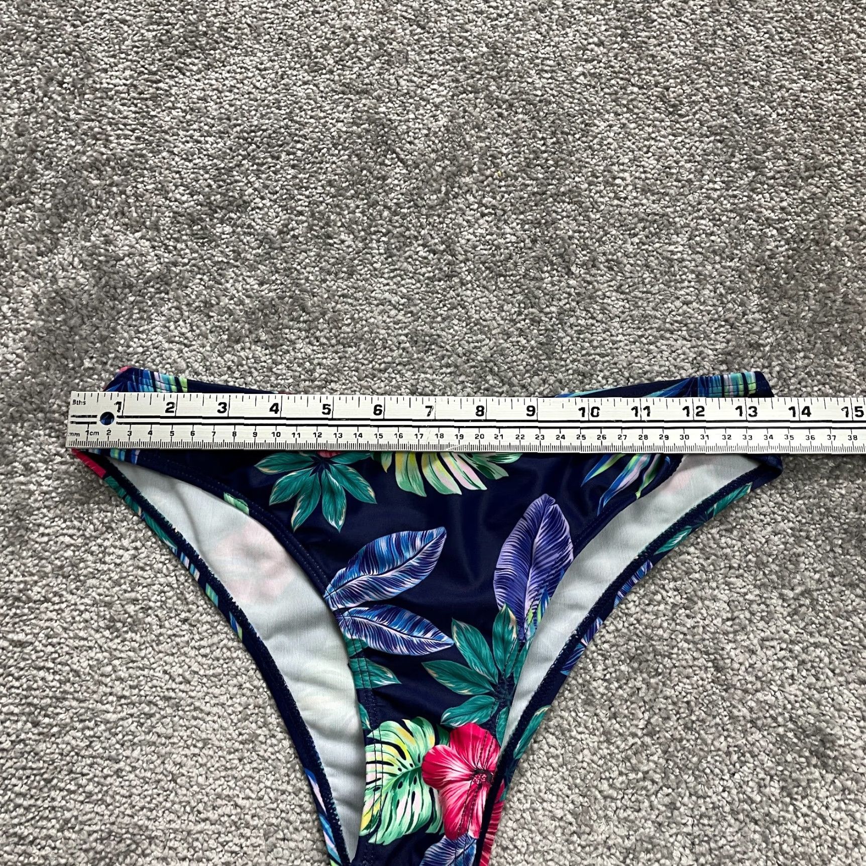 Shein SheIn Bikini Bottom Womens Small Multicolor Floral Mid Rise Summer Beach Pool Size 28" / US 6 / IT 42 - 5 Thumbnail