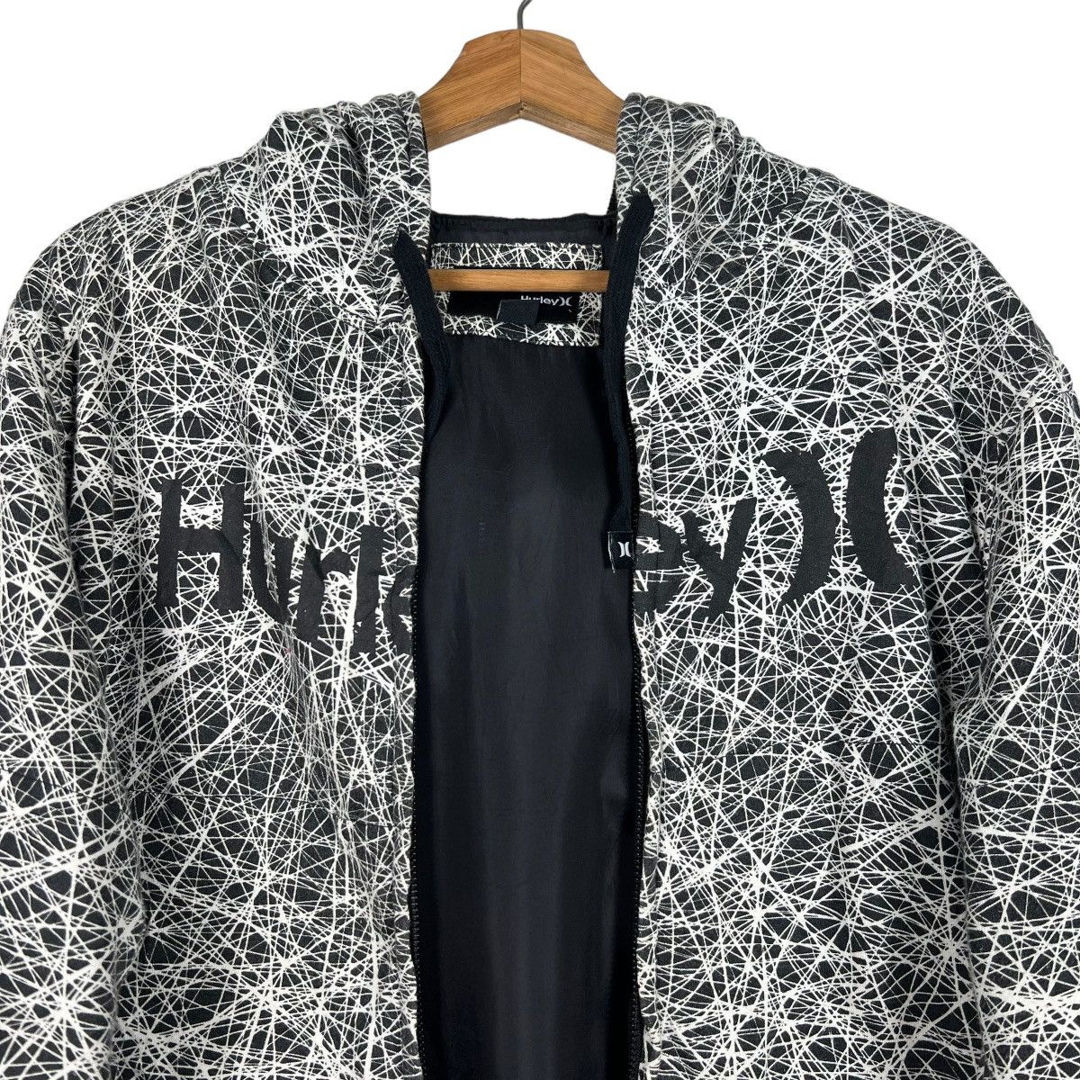 Hurley 🔥 HURLEY HOODIE NICE DESIGN JACKET Size US L / EU 52-54 / 3 - 3 Thumbnail
