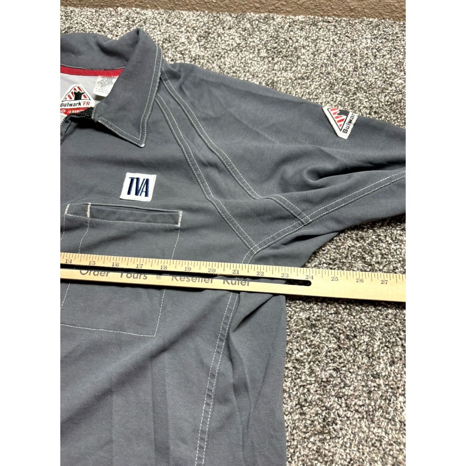 Vintage VINTAGE Bulwark FR Shirt Mens Large Gray Workwear IQ Series Zip Polo Collar Short Sleeve Mens Gray IQ Series Zip Polo Shirt Size US L / EU 52-54 / 3 - 4 Thumbnail