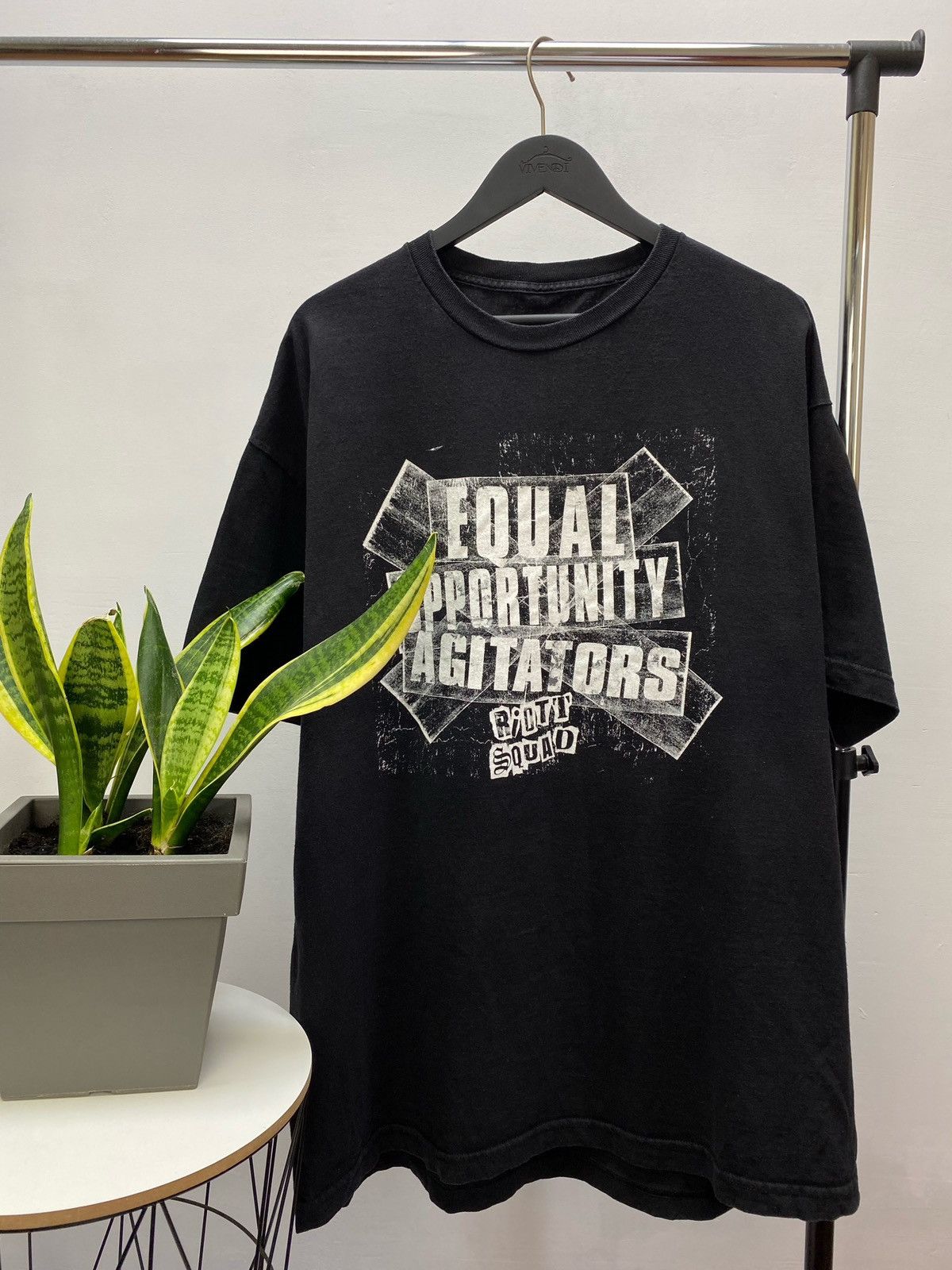 Vintage × WWE × WWF Riot Squad Equal Opportunity Agitator WWE Wrestling T Shirt Size US XXL / EU 58 / 5 - 1 Thumbnail