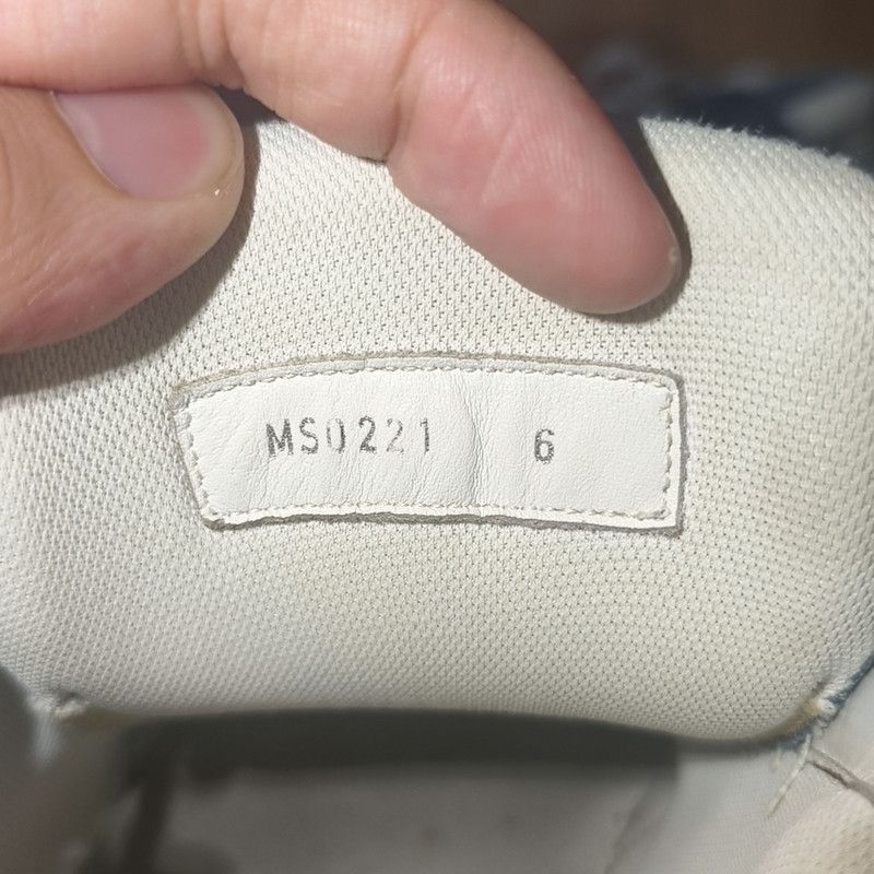 Louis Vuitton Louis Vuitton Blue Denim Low-Top Sneakers - Size US 8.5 / EU 41-42 - 5 Thumbnail