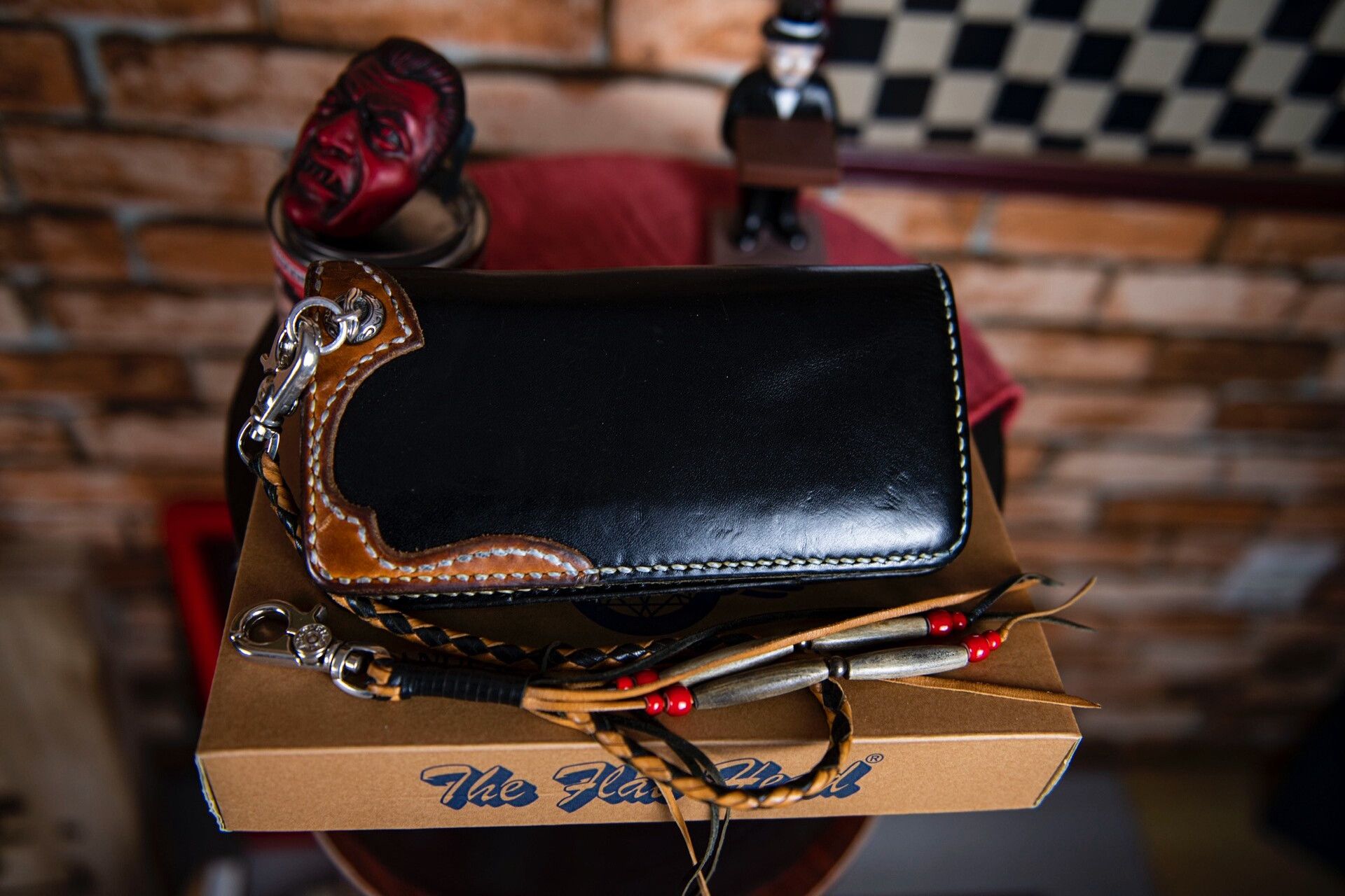 The Flat Head The Flat Head Leather Wallet and Chain Size ONE SIZE - 1 Thumbnail