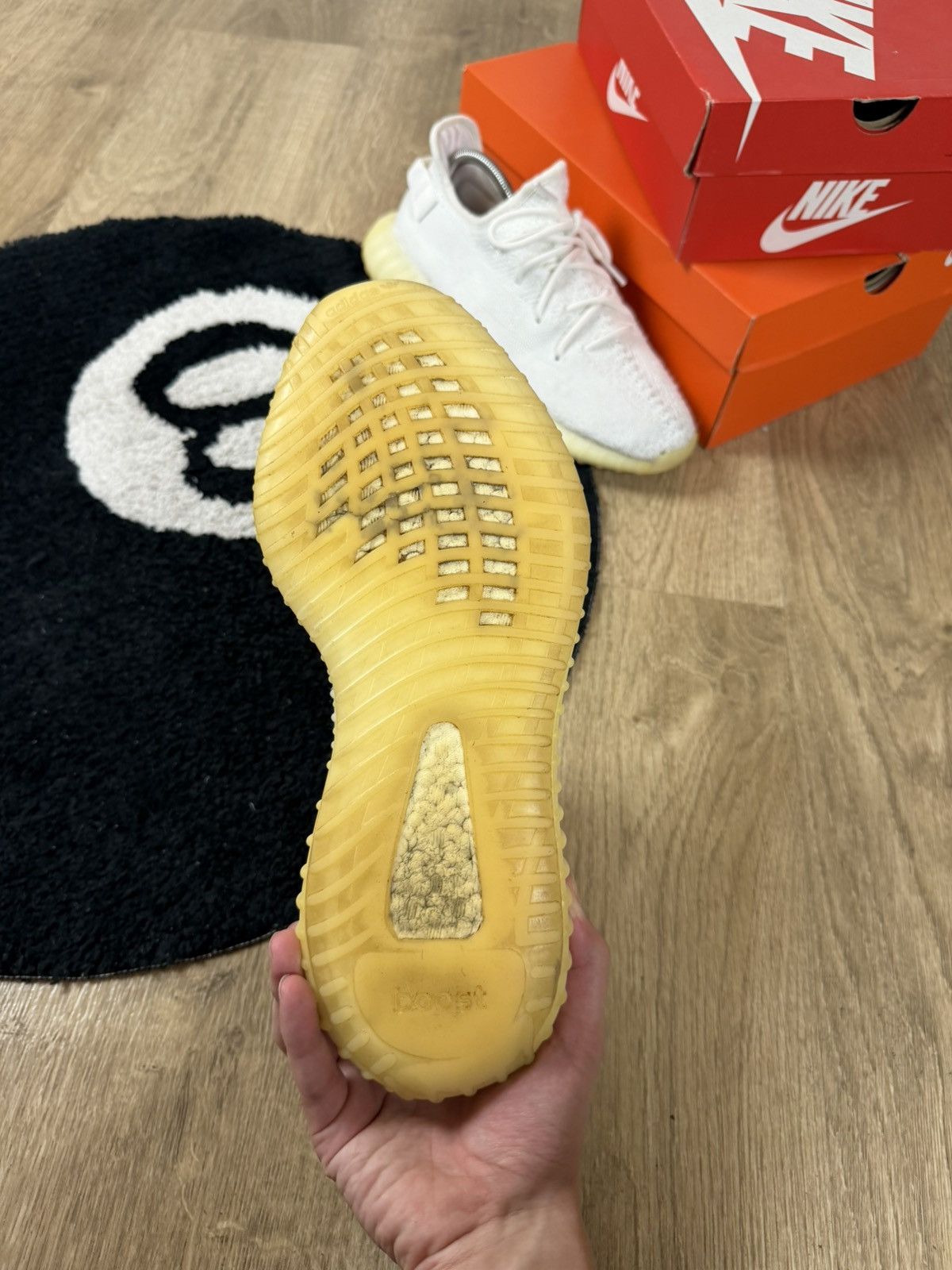 Yeezy Adidas Yeezy Boost 350 V2 Cream Size US 10 / EU 43 - 6 Thumbnail