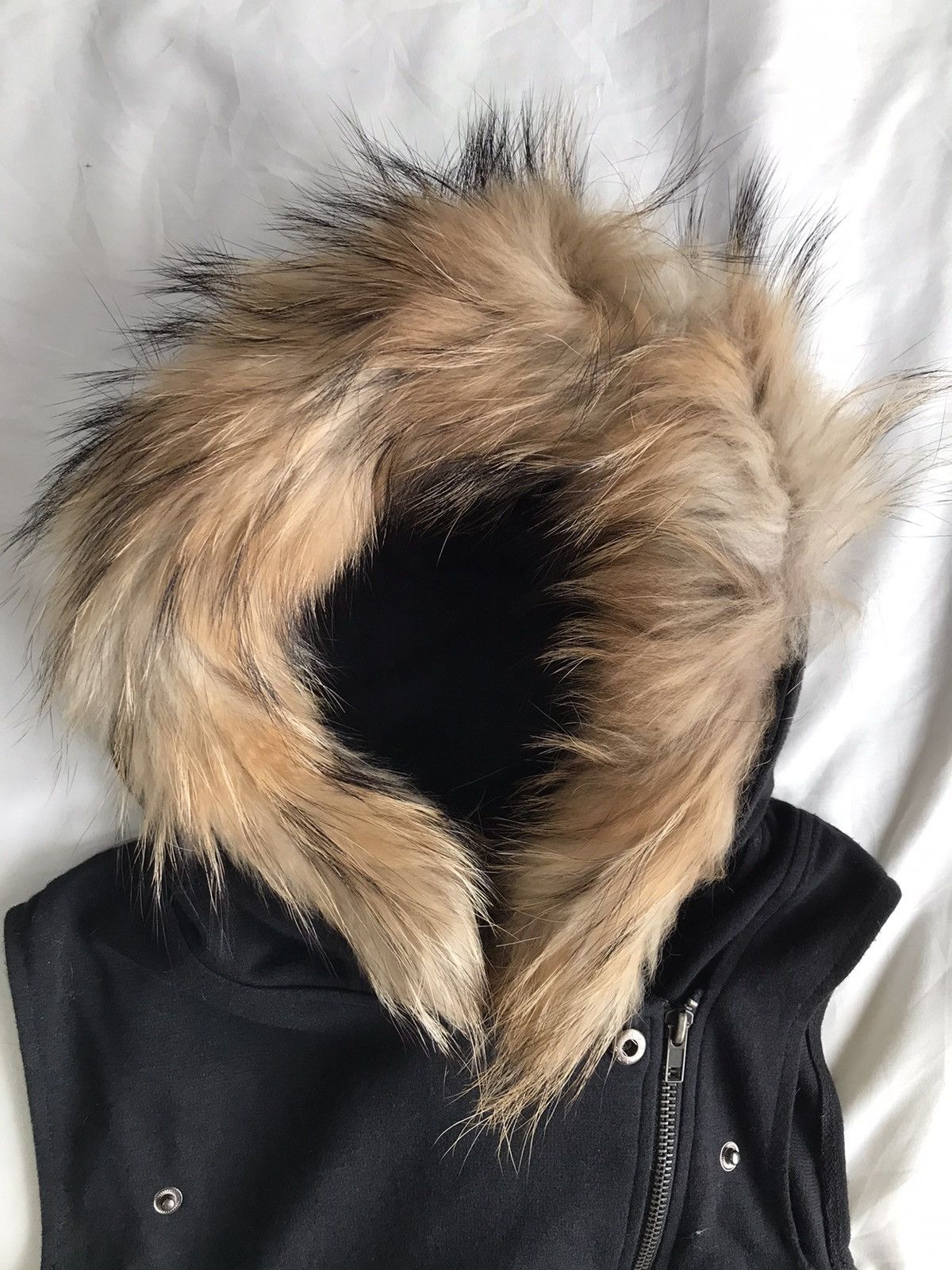 Japanese Brand Vintage Fur Hoodie Vest Rockn roll style Size US M / EU 48-50 / 2 - 4 Thumbnail