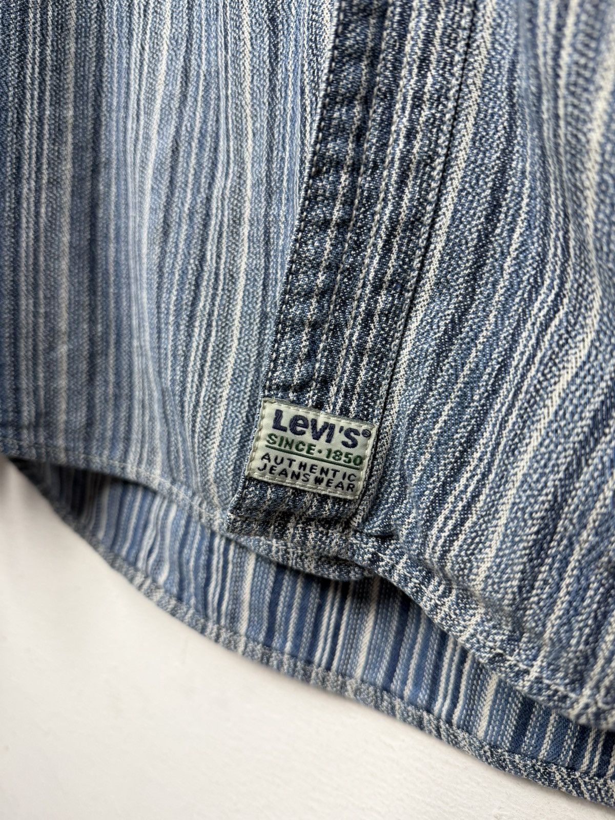 Levi's Vintage Clothing Vintage 90s Levi’s Hickory Stripe Workwear Shirt - Metal but Size US L / EU 52-54 / 3 - 3 Thumbnail
