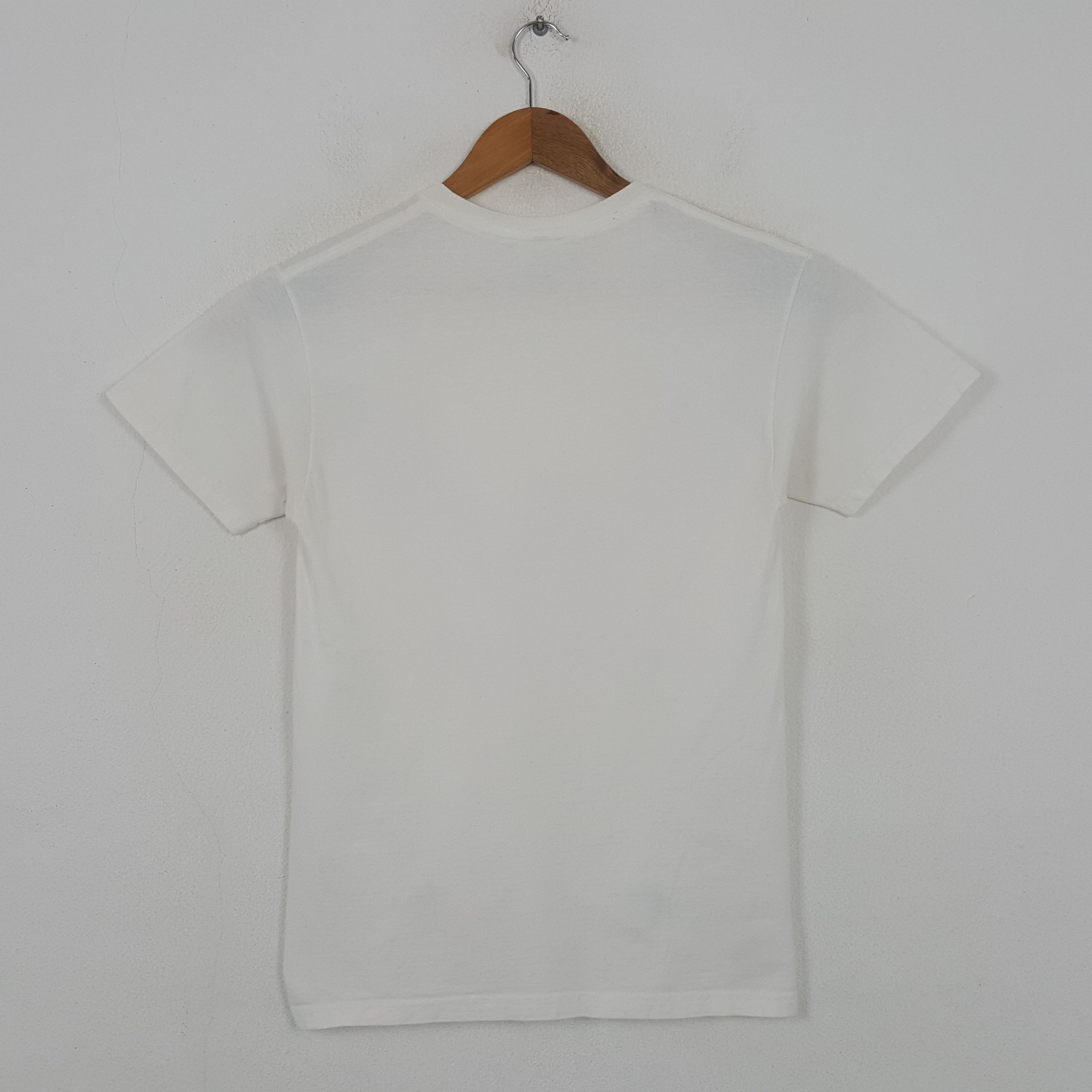 Band Tees Vintage Weezer American Rock Punk Band T-shirt RR3 Size US S / EU 44-46 / 1 - 3 Thumbnail