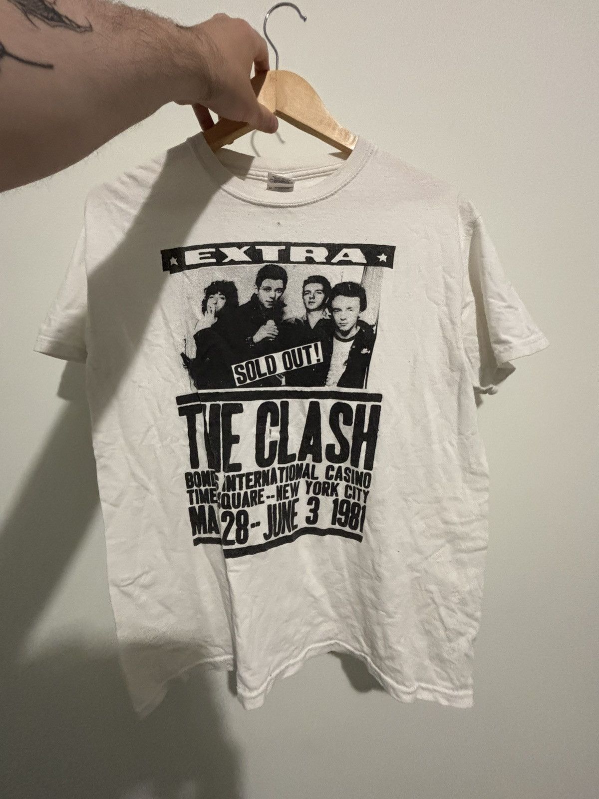 Vintage The Clash T-shirt Size US M / EU 48-50 / 2 - 1 Thumbnail