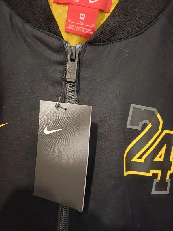 Nike New Nike LA Lakers Kobe Bryant Basketball Jacket - Size M Size US M / EU 48-50 / 2 - 7 Thumbnail