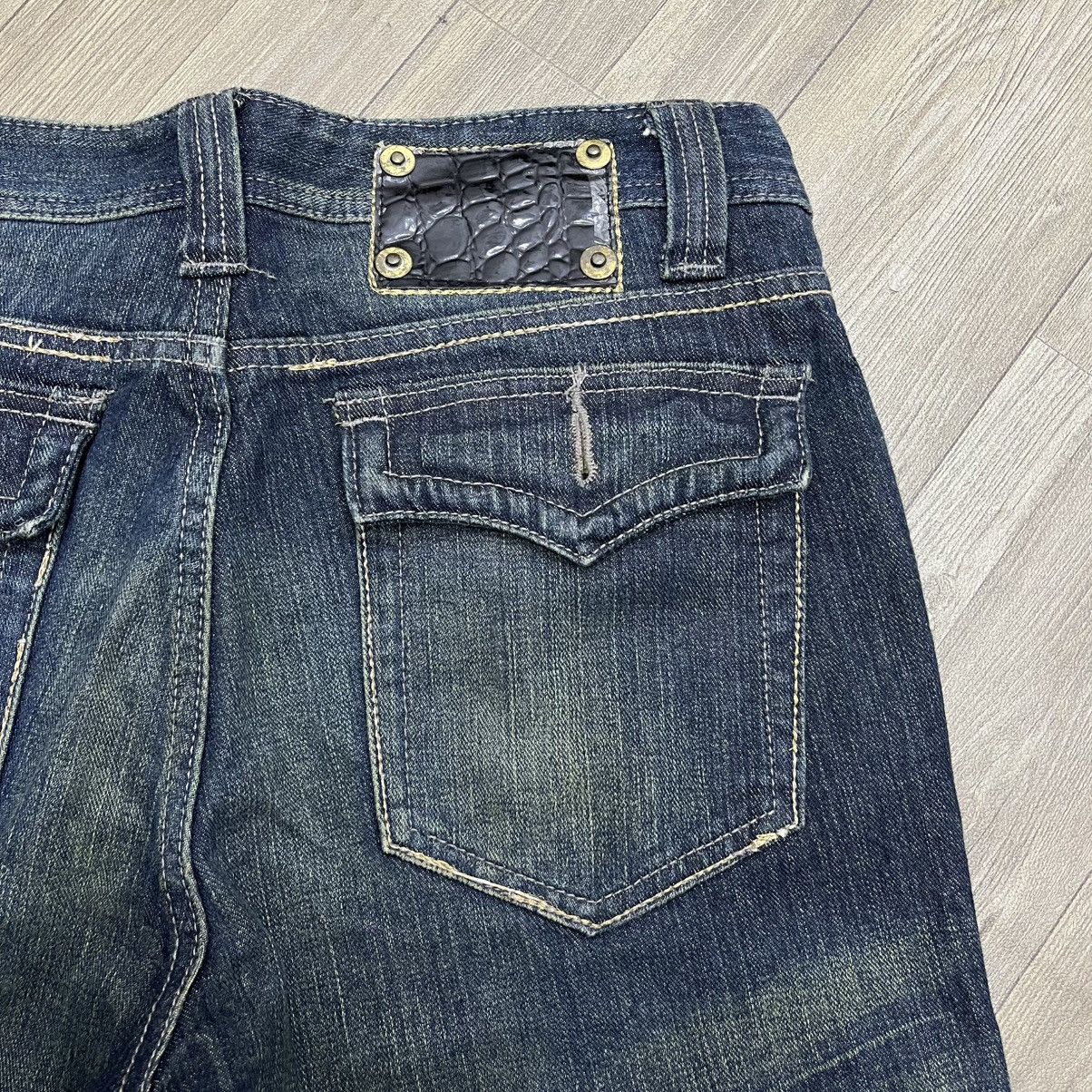 If Six Was Nine × Japanese Brand × Le Grande Bleu (L.G.B.) 2000s Japanese Brand Nice Design Faded Flared Jeans Size US 30 / EU 46 - 12 Thumbnail