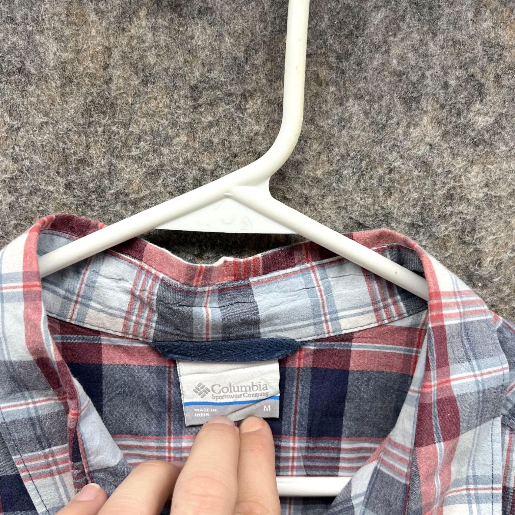 Vintage VINTAGE Columbia Shirt Men Medium Adult Blue Plaid Button-Up Short Sleeve Casual Size US M / EU 48-50 / 2 - 6 Thumbnail