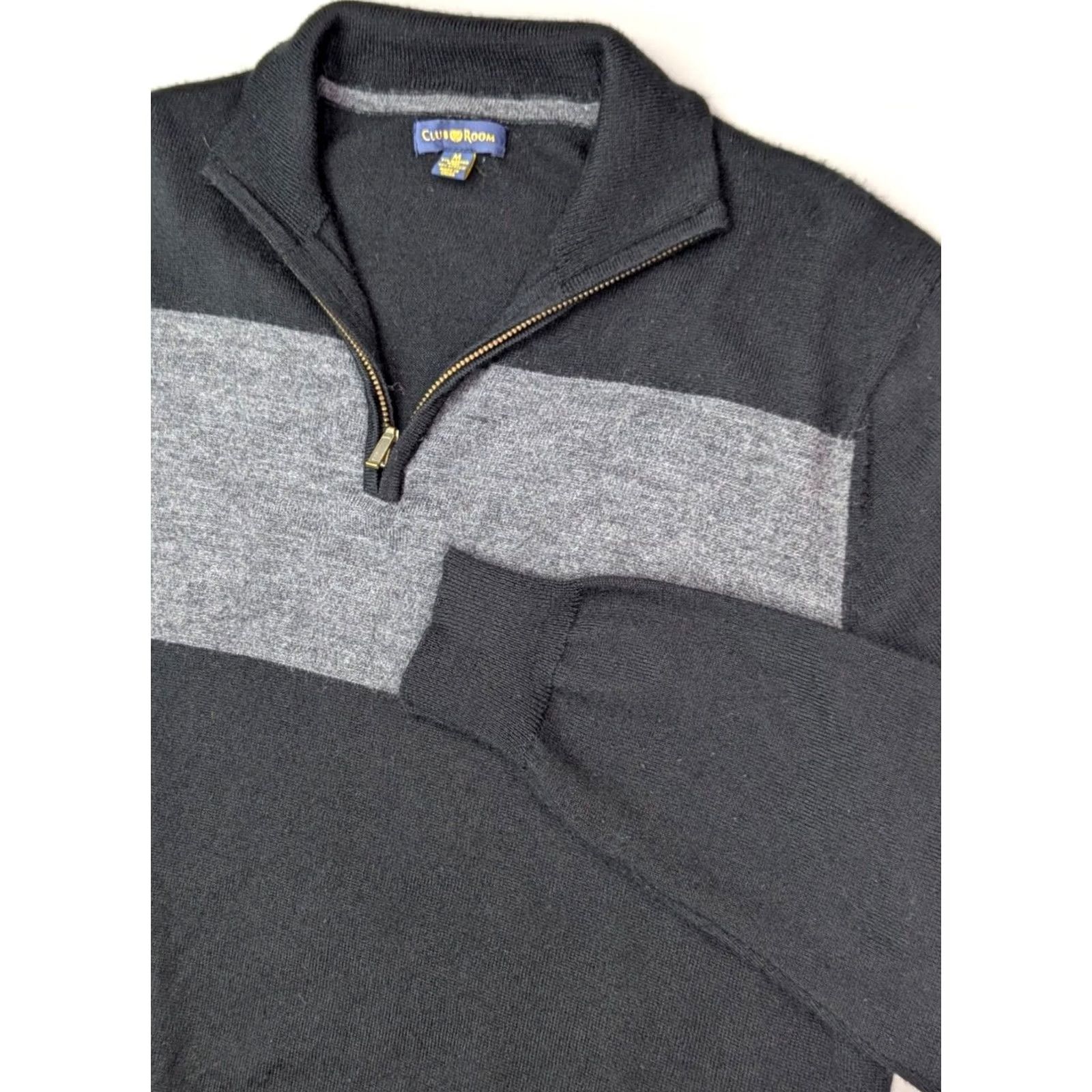 Club Room Club Room Merino Wool Blend 1/4 Zip Pullover Sweater Men M Black Gray Stripe Knit Pattern Striped Zipper Pullover Regular Fit Size US M / EU 48-50 / 2 - 2 Thumbnail