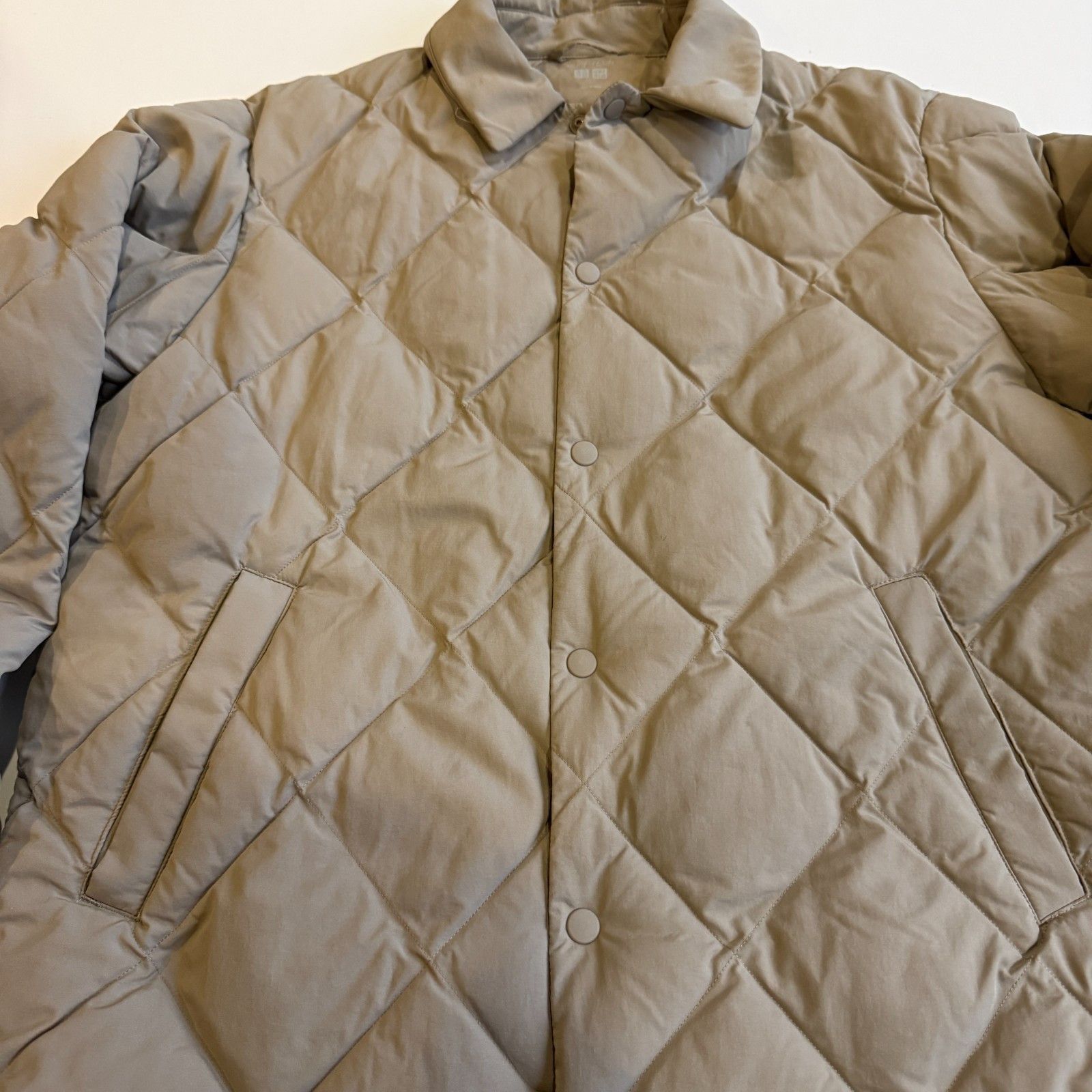Uniqlo Uniqlo Pufftech Quilted Jacket in Tan Khaki – Unisex Size US L / EU 52-54 / 3 - 2 Thumbnail