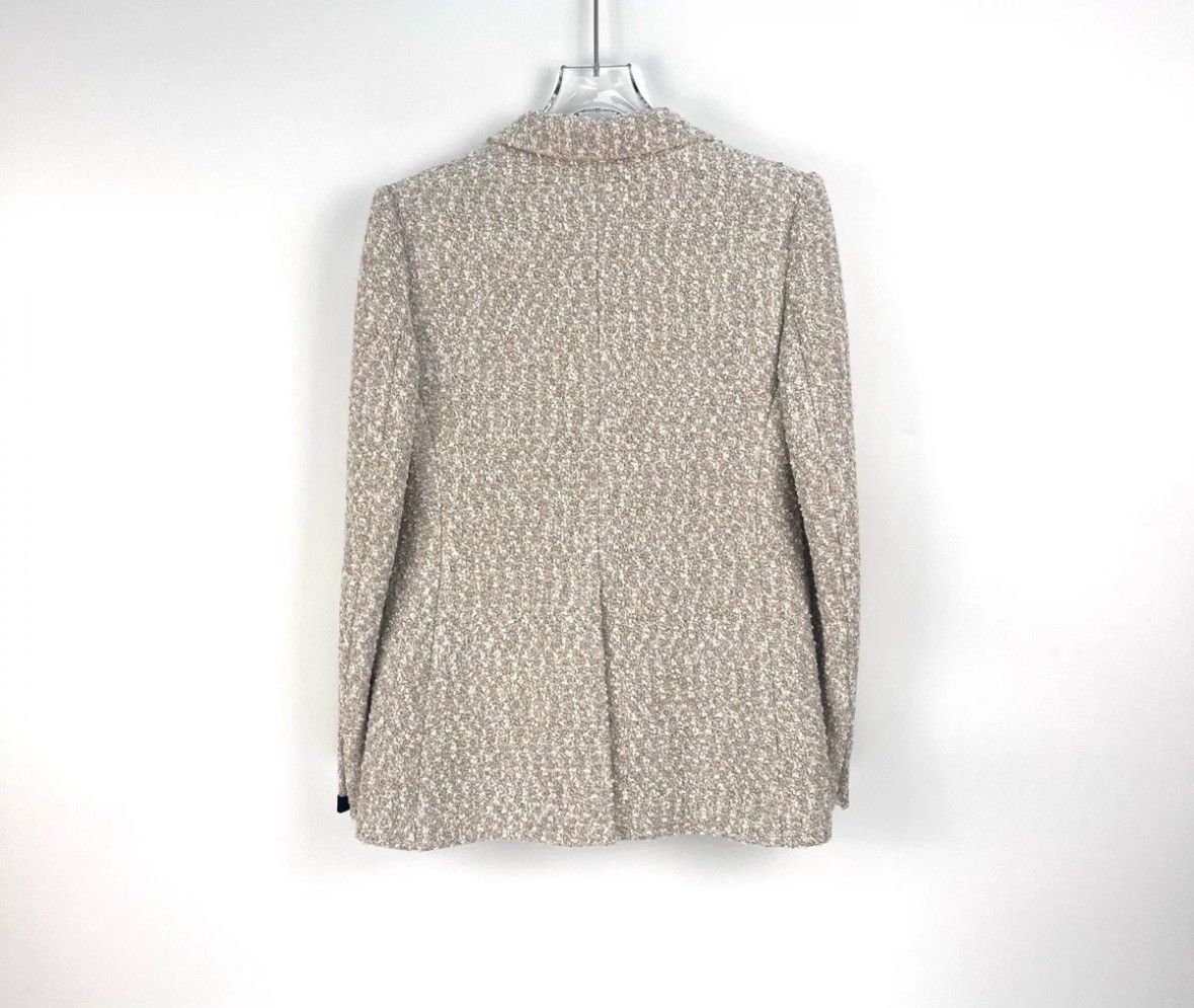 Louis Vuitton Louis Vuitton White small fragrant woven cloth logo suit Size US S / EU 44-46 / 1 - 4 Thumbnail