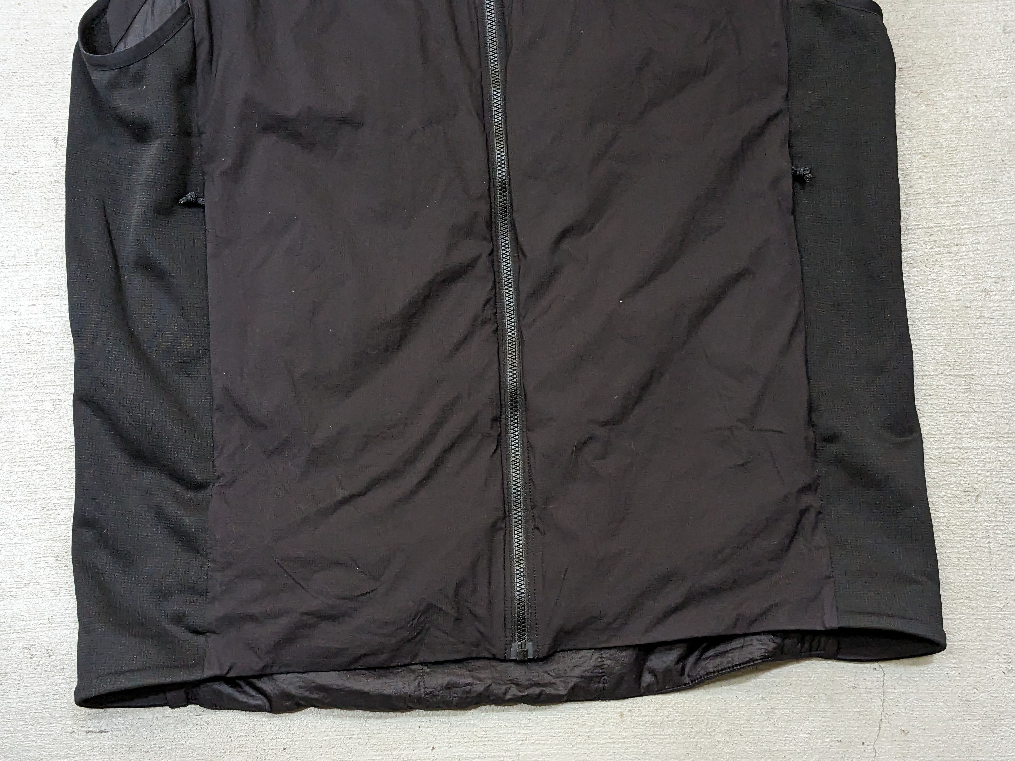 Arc'teryx Arc'teryx Vest Black Zip Up Nylon Polyester Techwear Size US L / EU 52-54 / 3 - 2 Thumbnail