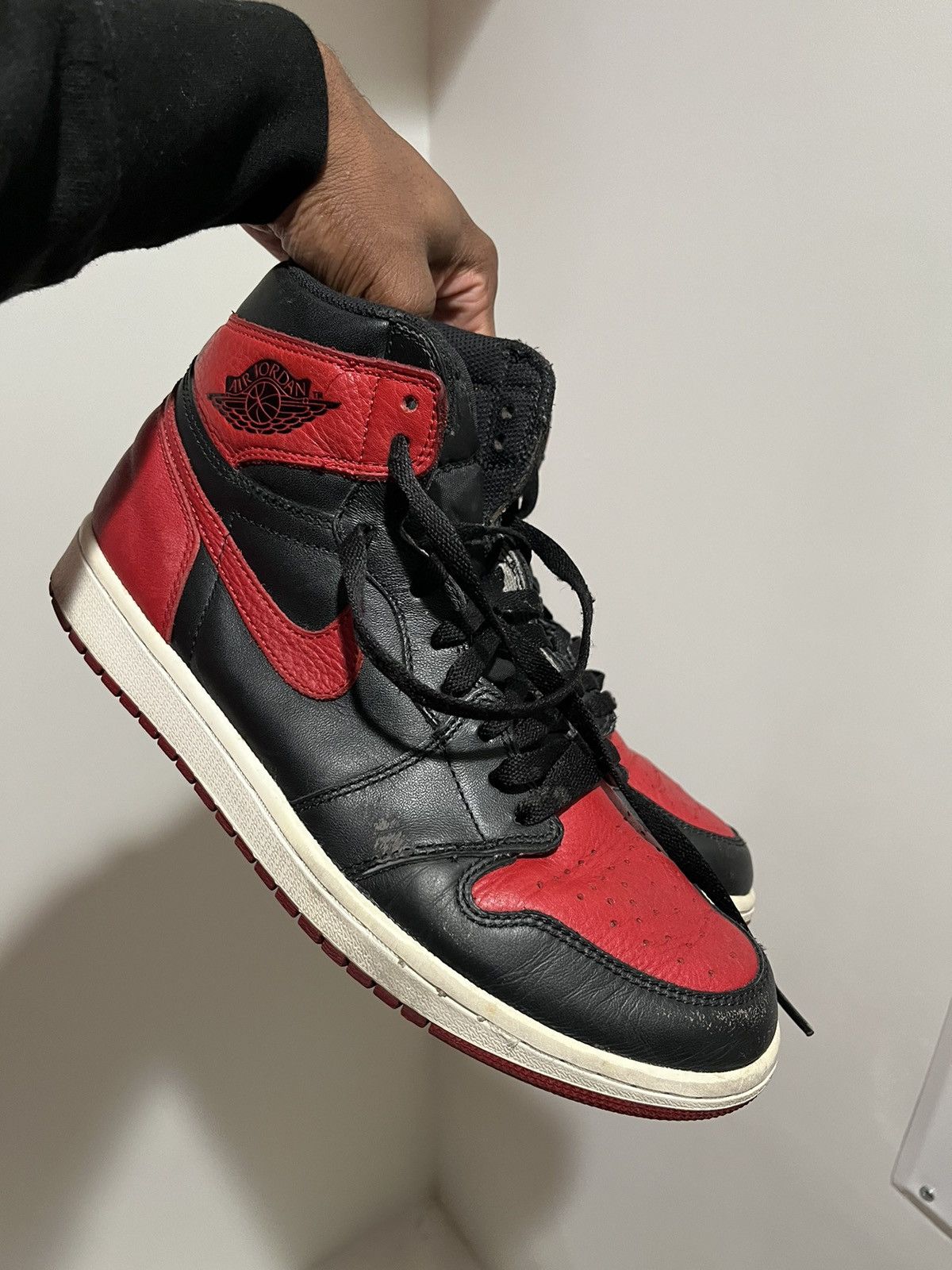 Jordan Brand Jordan 1 2016 Banned Bred Size US 10 / EU 43 - 3 Thumbnail