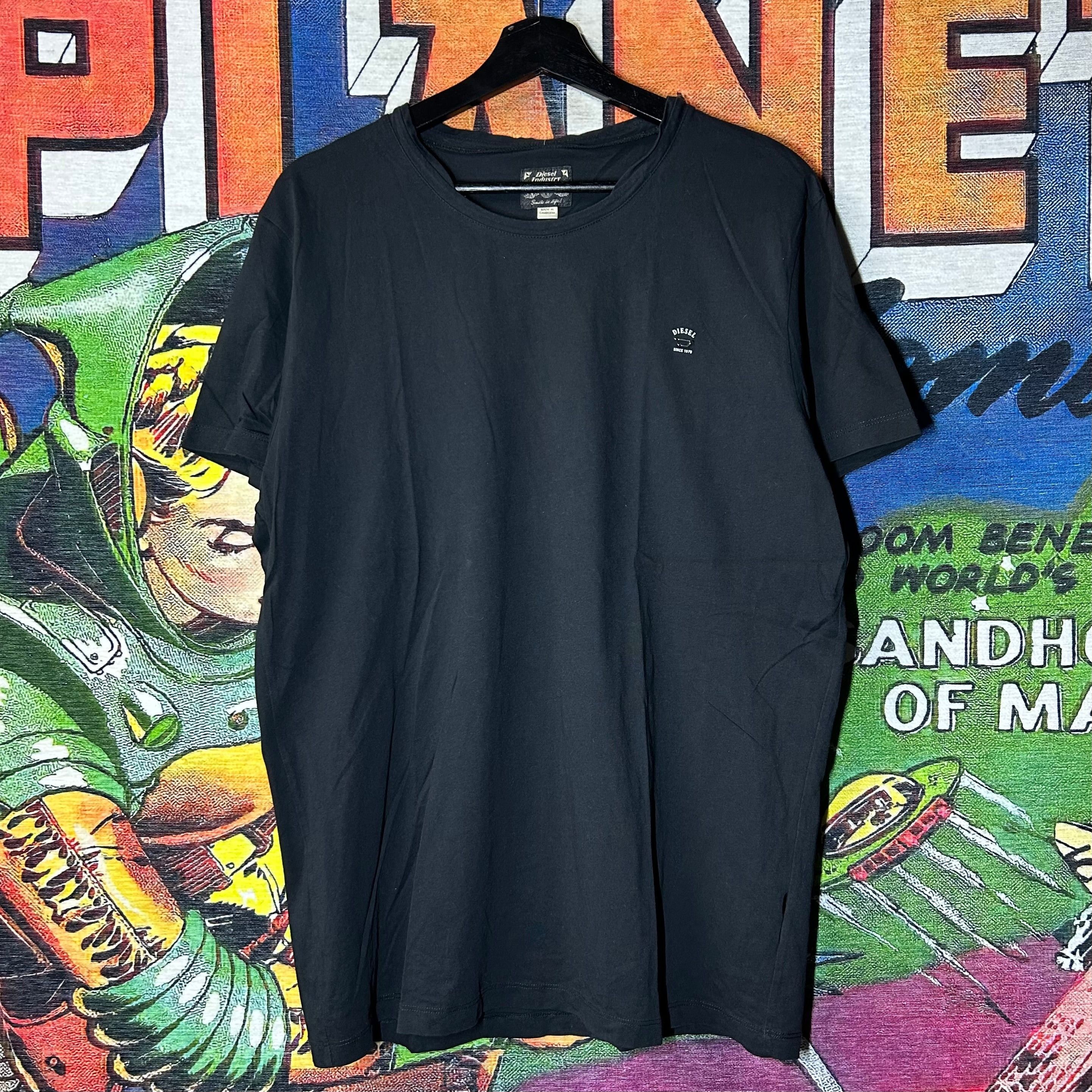 Diesel Diesel Badge Tee Size XL Size US XL / EU 56 / 4 - 1 Thumbnail