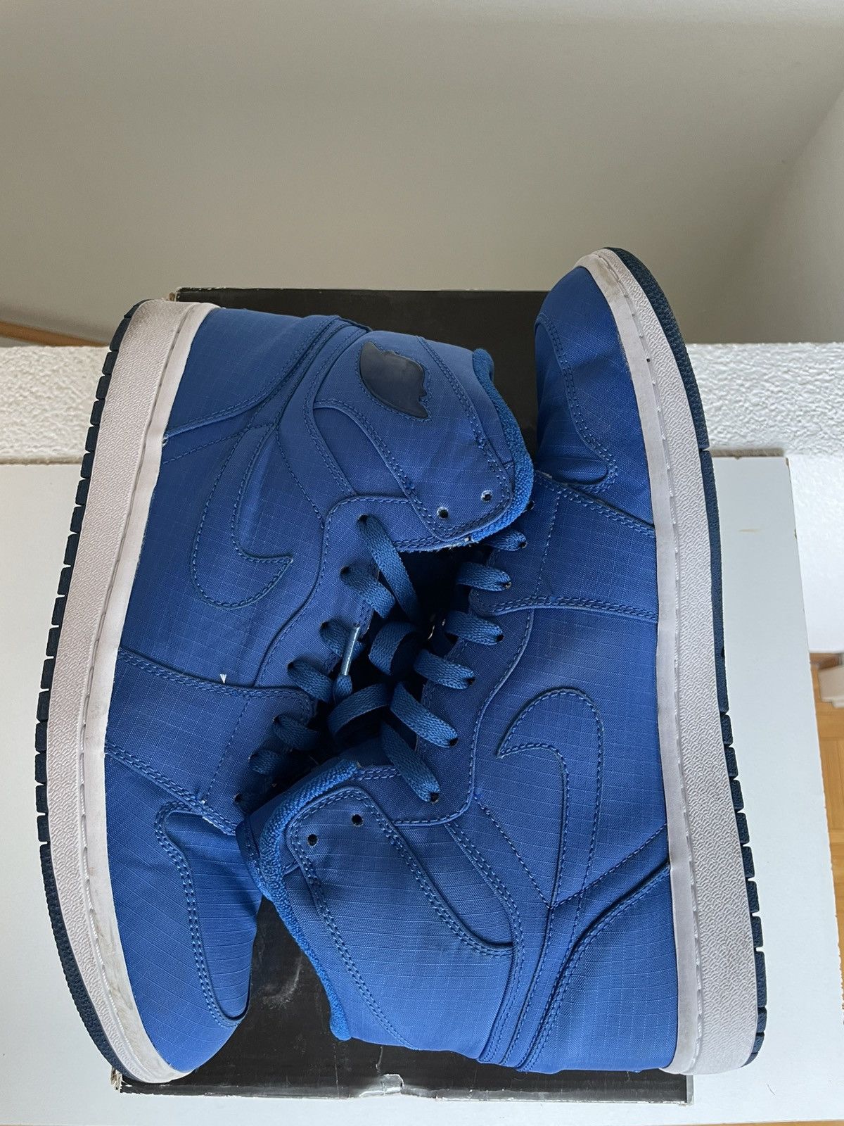 Jordan Brand Nike Jordan 1 Retro Blue Size US 11 / EU 44 - 2 Thumbnail