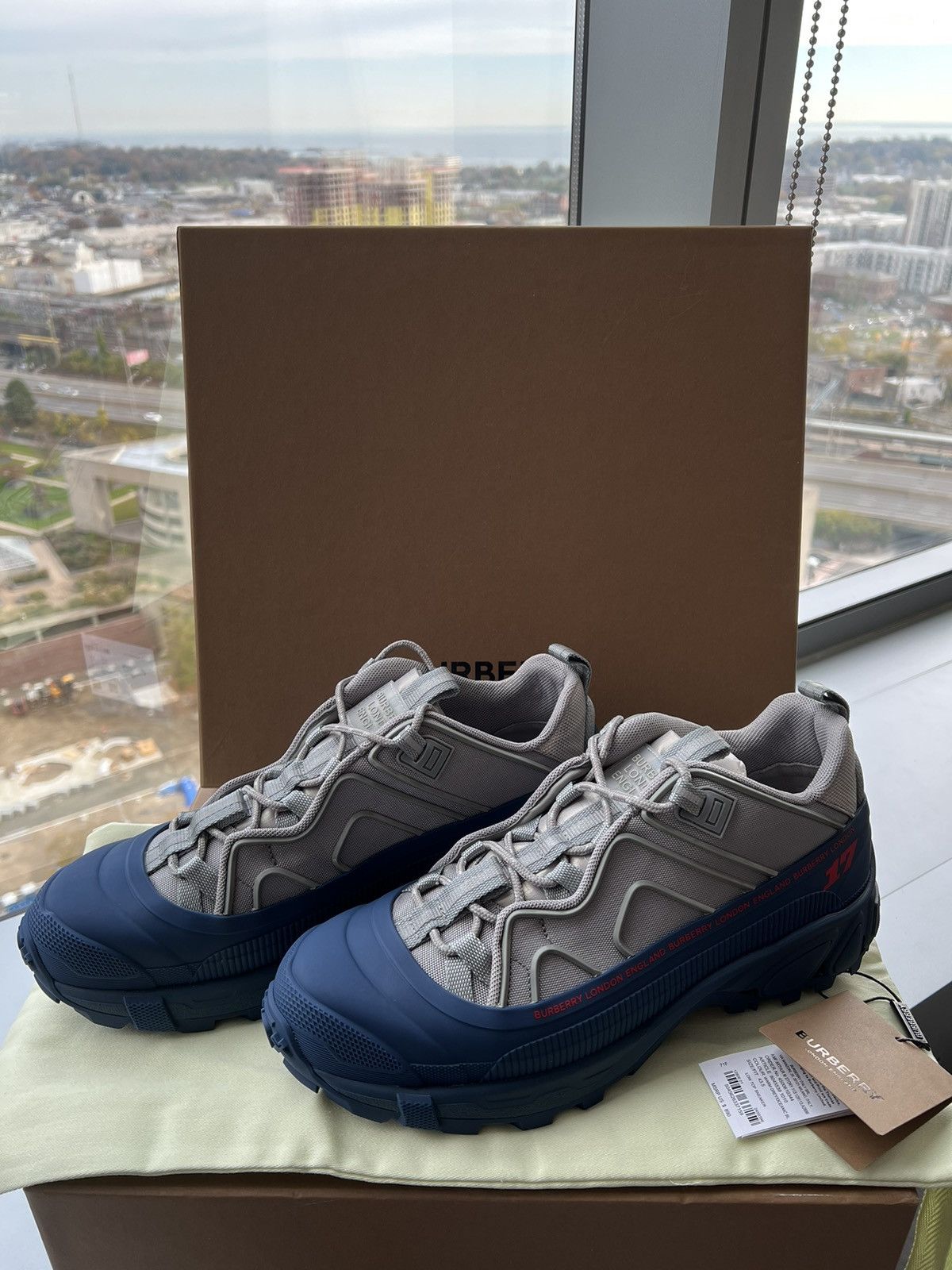 Burberry Arthur Sneakers Burberry Size US 10 / EU 43 - 3 Thumbnail