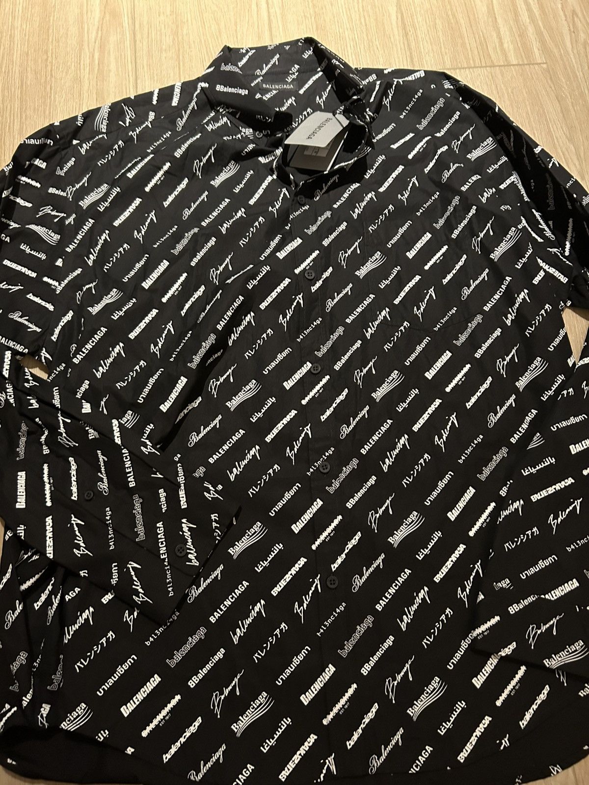 Balenciaga Balenciaga Button Up Long Sleeve Shirt Logo Print Size US XXS / EU 40 - 1 Thumbnail