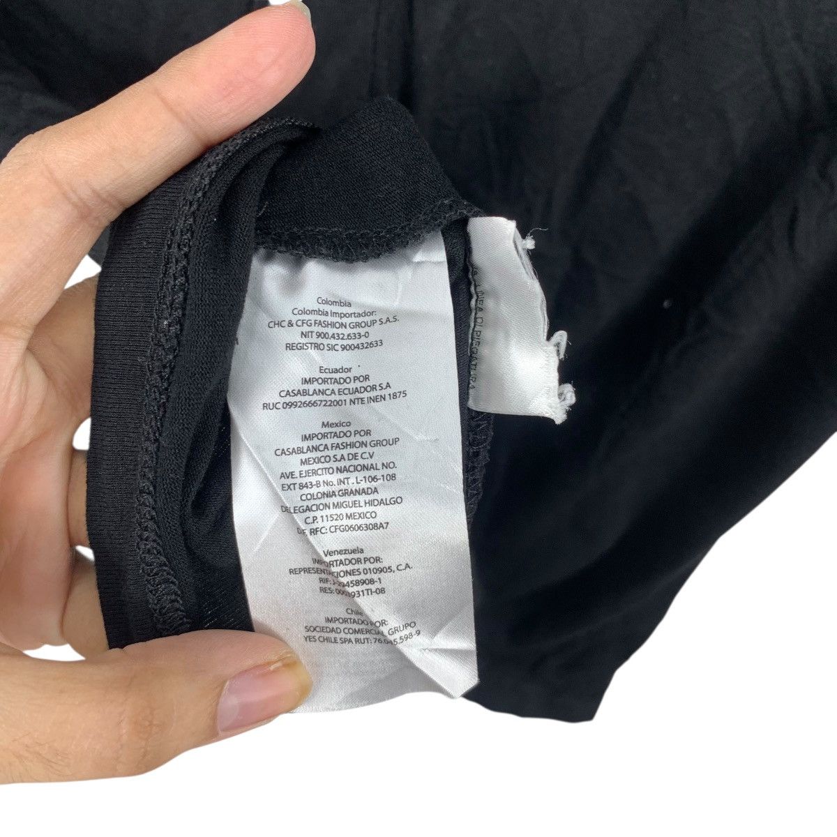 Armani Exchange Vintage ARMANI EXCHANGE ITALY Slim Fit Minimalist Design Size S / US 4 / IT 40 - 7 Thumbnail