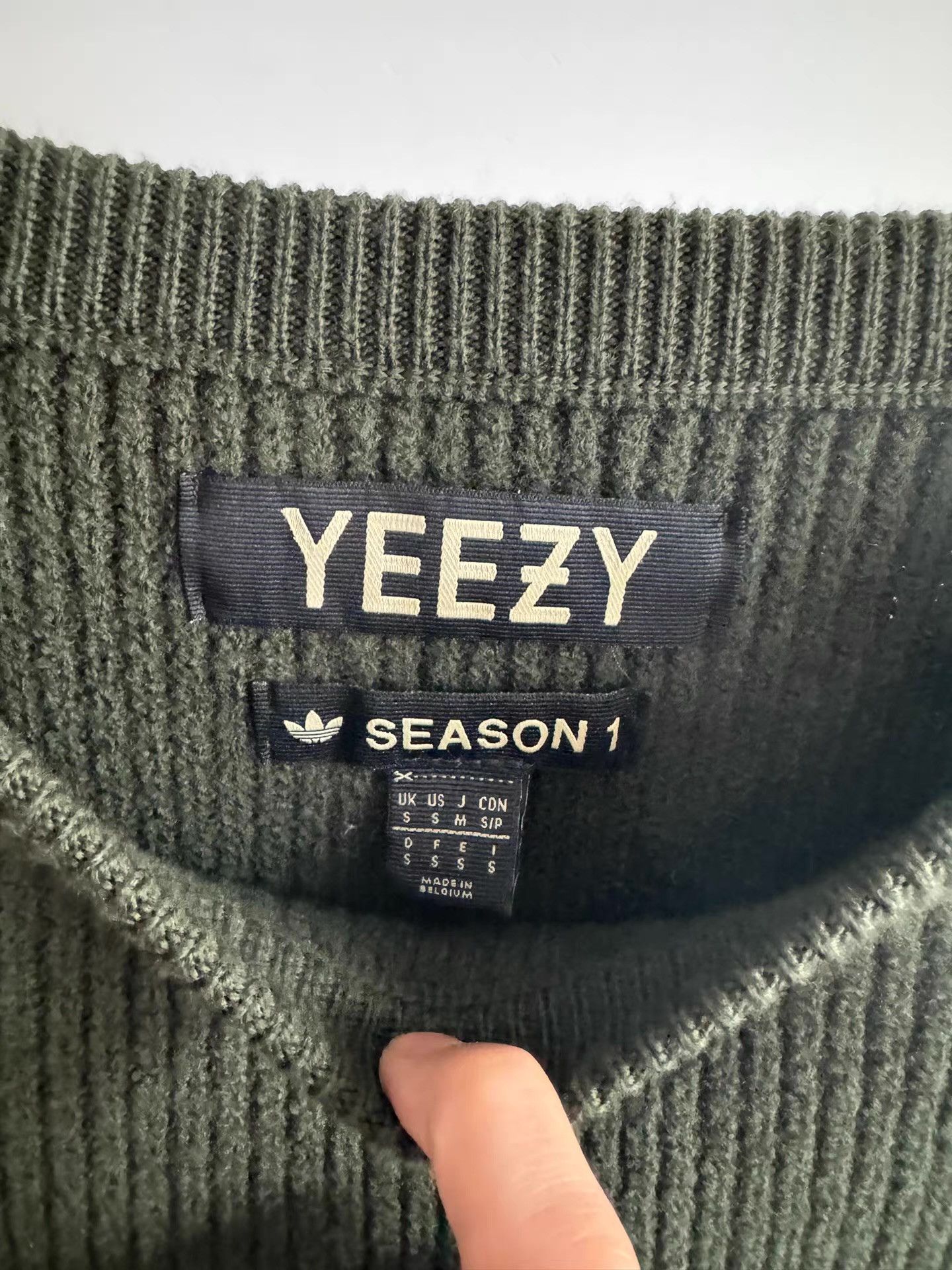 Yeezy Yeezy Season 1 Army Green Wool Sweater Q17 Size US S / EU 44-46 / 1 - 4 Thumbnail