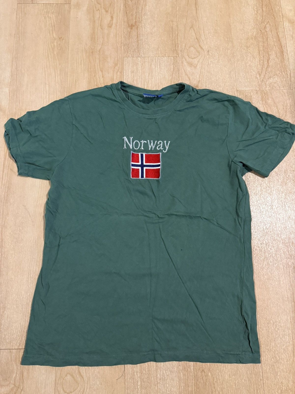 Other Vintage norway tee Size US L / EU 52-54 / 3 - 1 Thumbnail