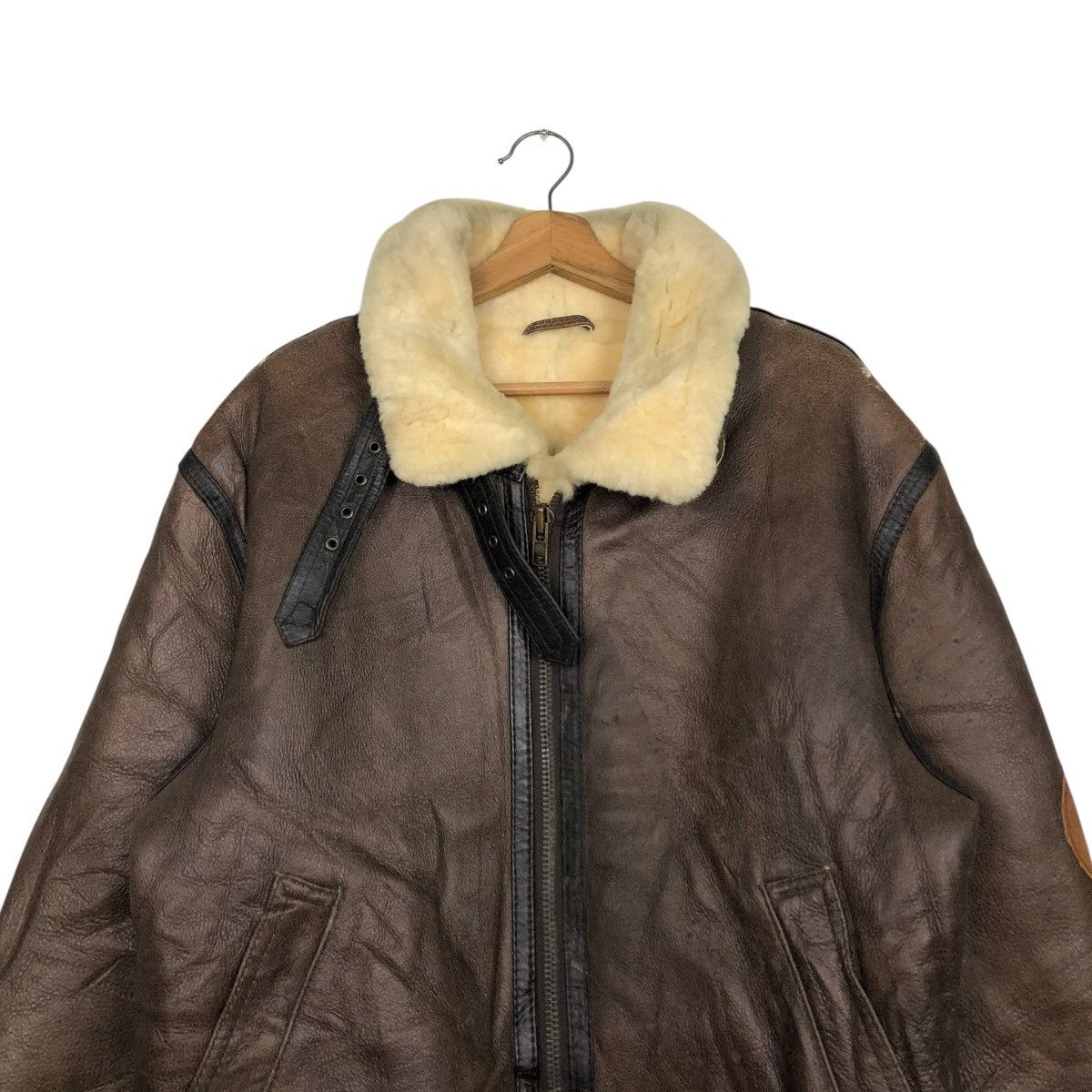 Vintage 🔥VINTAGE B 3 SHEARLING LEATHER JACKET TIGER ISSEY MIYAKE Size US L / EU 52-54 / 3 - 15 Thumbnail