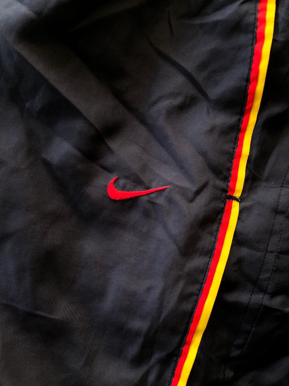 Nike Vintage Nike y2k Small Logo Trackpants Stripe Black Size US 30 / EU 46 - 5 Thumbnail