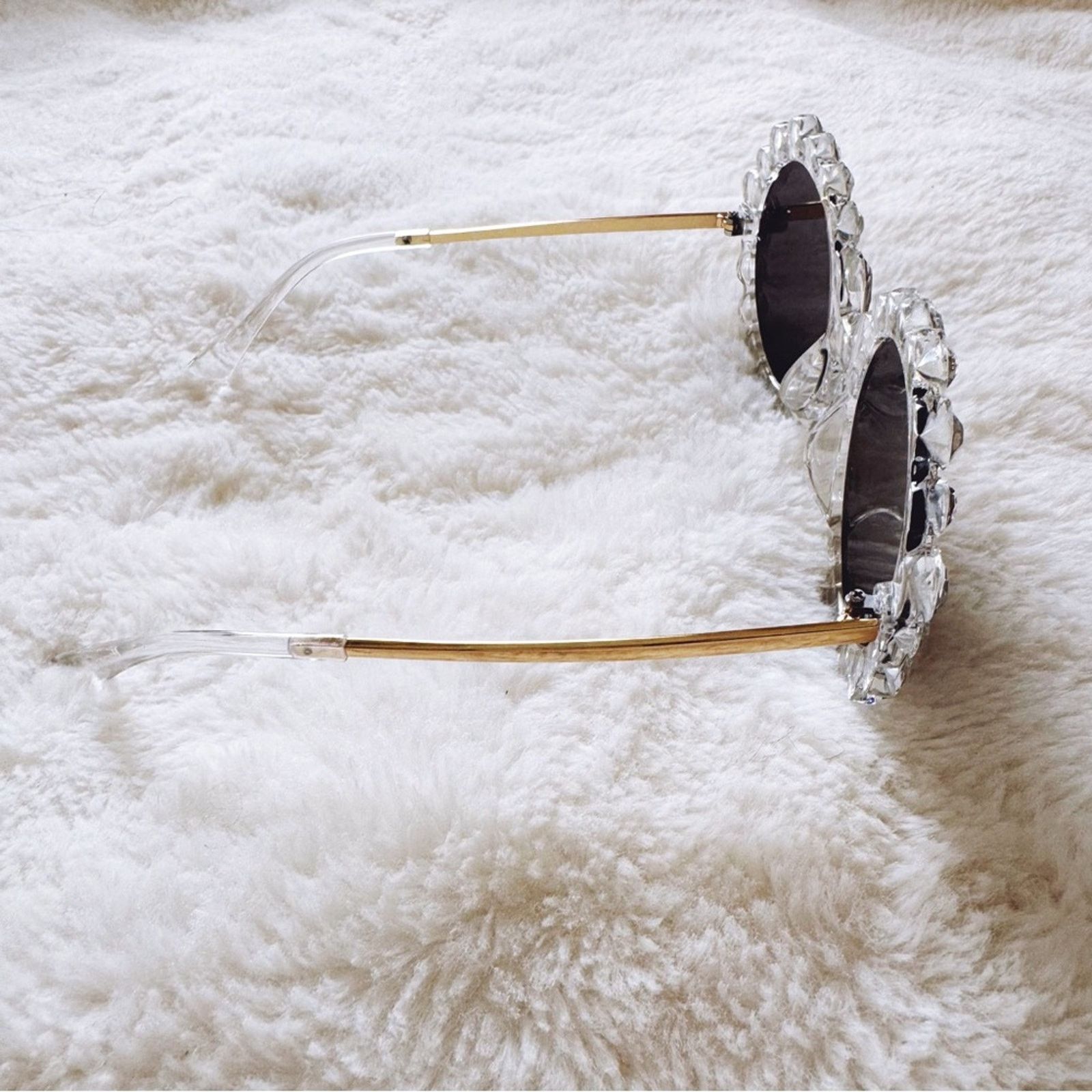 Other Diana White Round Crystal Embellished Sunglasses Size ONE SIZE - 5 Thumbnail