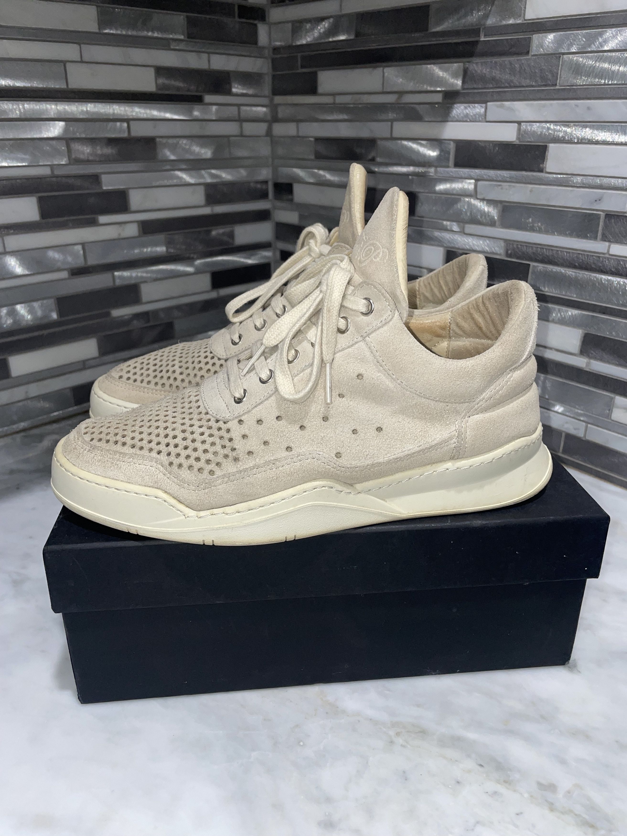 Filling Pieces Filling Pieces Gradient Perforated Low Top SS16 Size US 7 / EU 40 - 9 Thumbnail