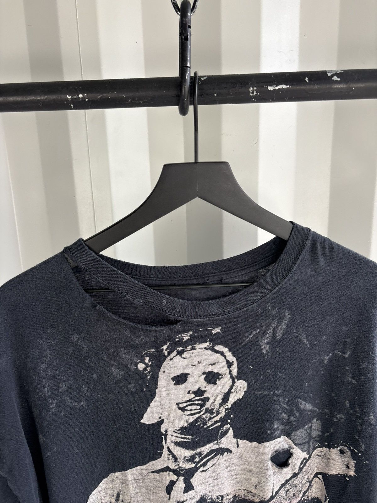Vintage Thrashed Texas Chainsaw Faded Distressed Shirt GRUNGE Size US XL / EU 56 / 4 - 5 Thumbnail