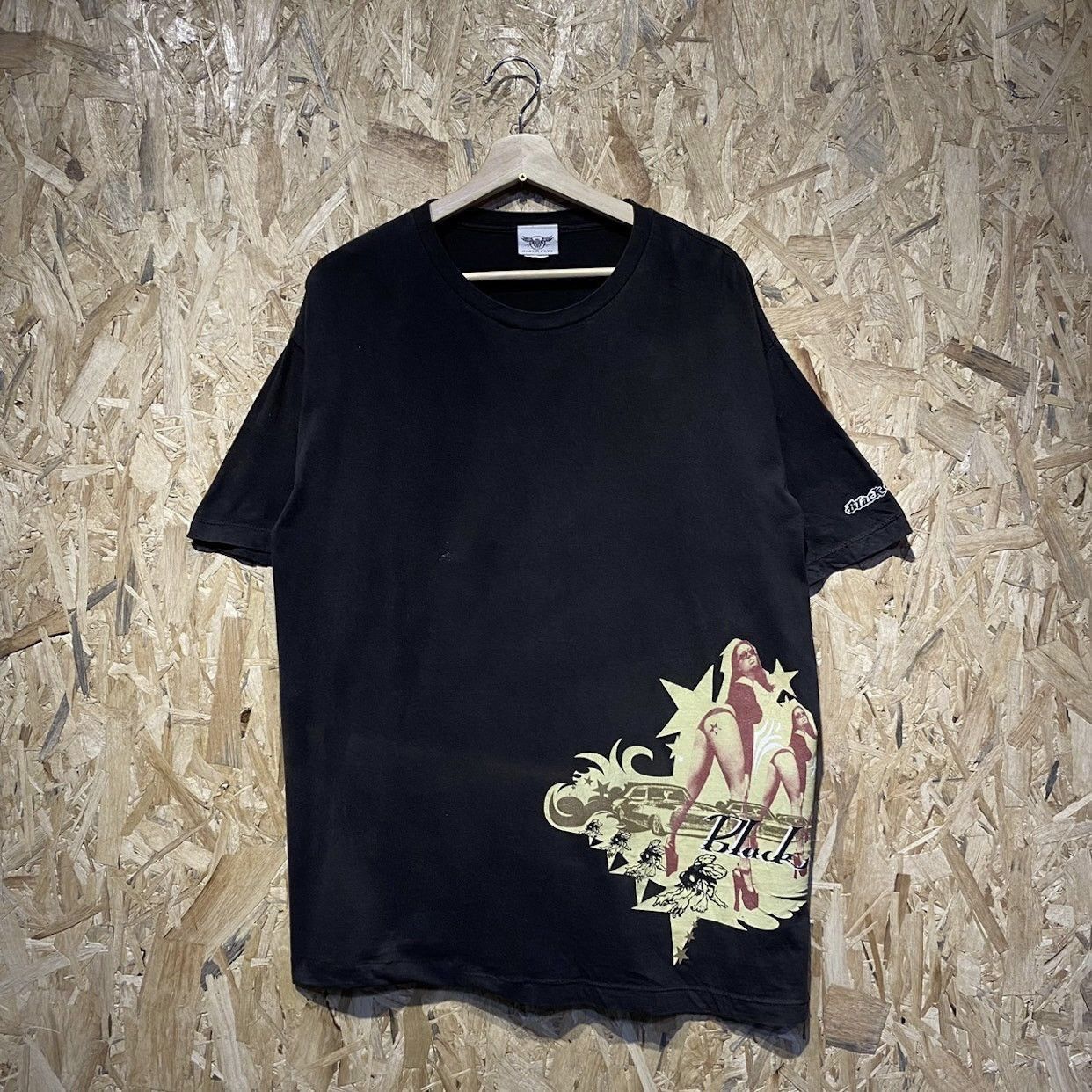 Vintage Vintage BLACK FLYS “Sexy Women Ass” Side Design T-Shirts Size US XL / EU 56 / 4 - 1 Thumbnail