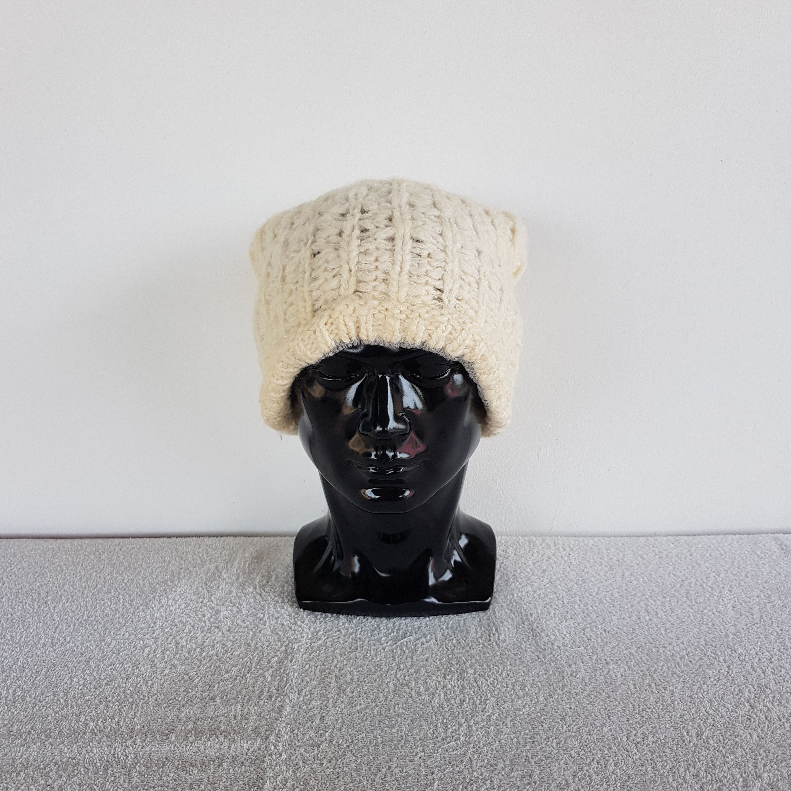 Aran Isles Knitwear Vintage Descente Beanie 90s Slouchy Crochet Snow Caps Hats Size ONE SIZE - 2 Thumbnail