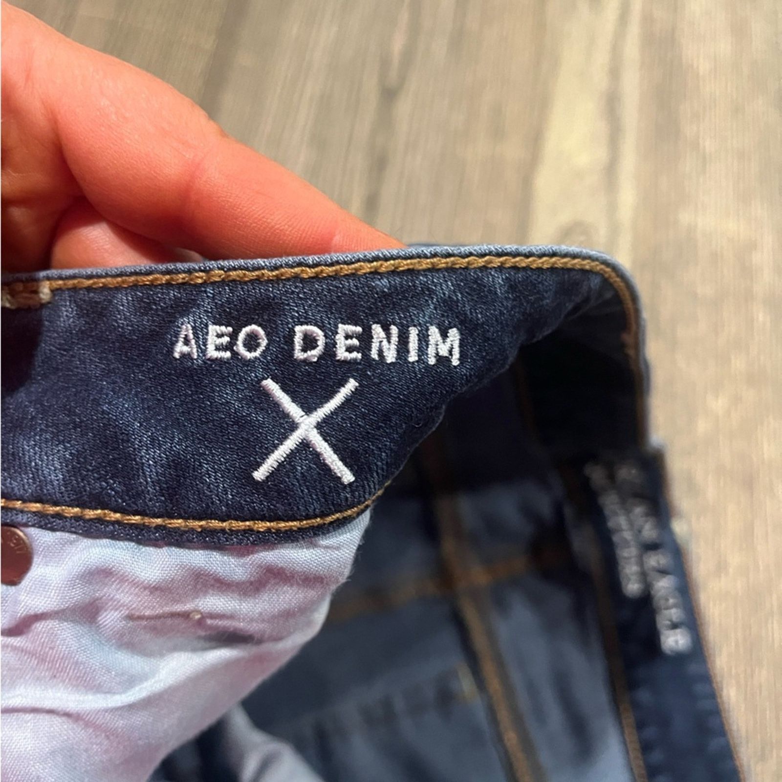 American Eagle Outfitters American Eagle AEO Denim Shortie Shorts Dark Wash Blue Size8 Size 30" / US 8 / IT 44 - 6 Thumbnail