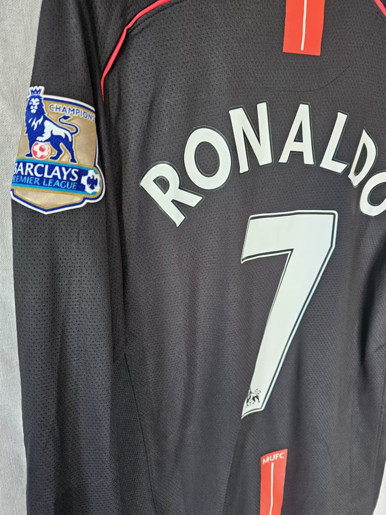 Other 2007 2008 MUFC R7 Jersey C Ronaldo Jersey Size US L / EU 52-54 / 3 - 4 Thumbnail