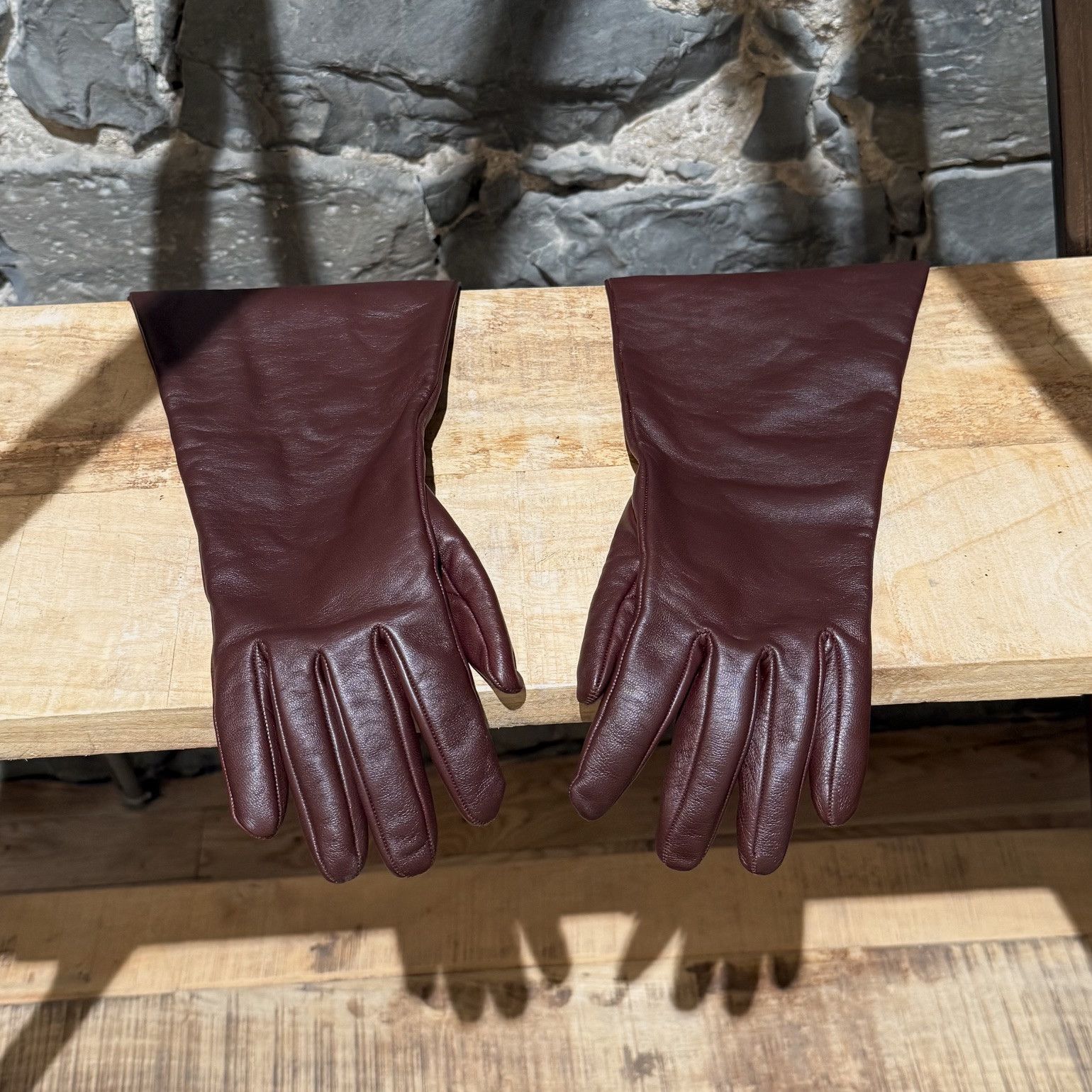 Yves Saint Laurent Saint Laurent Burgundy Leather Long Gloves - Size 7.5 Size ONE SIZE - 4 Thumbnail