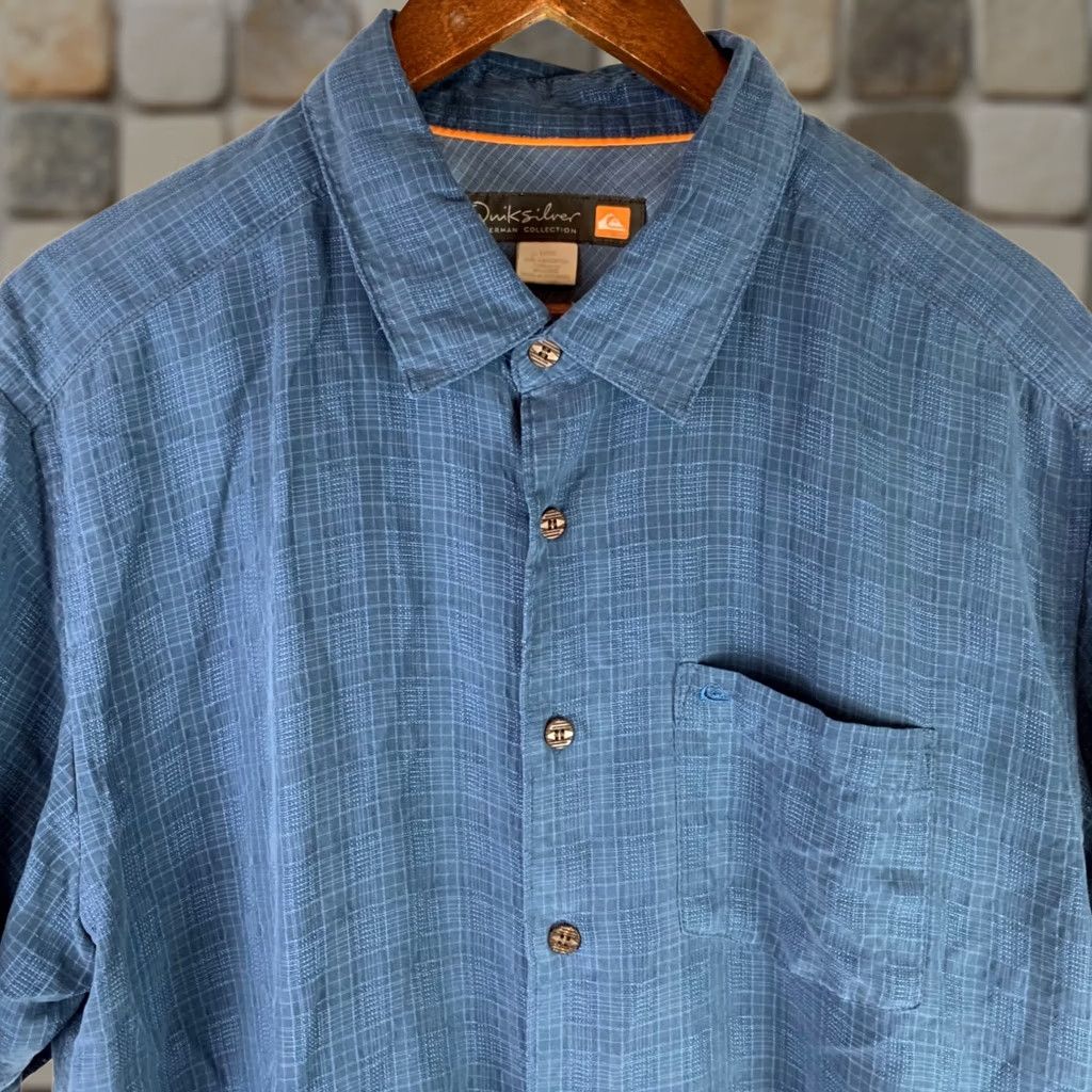 Quiksilver Quiksilver Waterman Collection Button Down Shirt Mens Large Blue Textured Grid Size US L / EU 52-54 / 3 - 1 Thumbnail