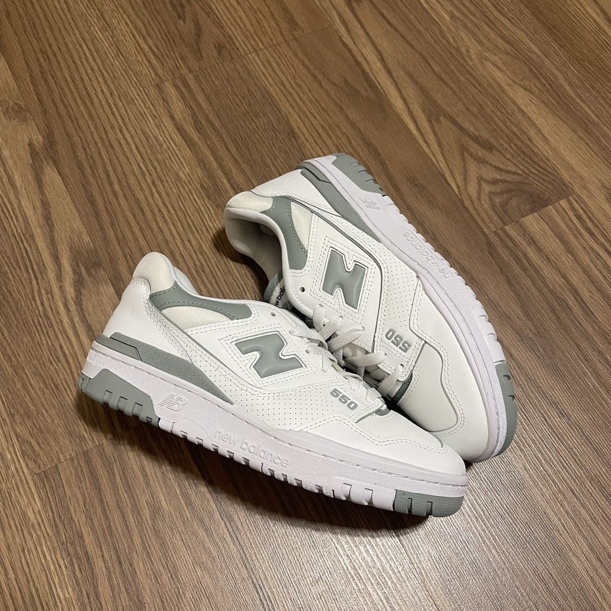 New Balance Brand new New Balance 550 White/Grey Sneaker Size US 7 / EU 40 - 1 Thumbnail
