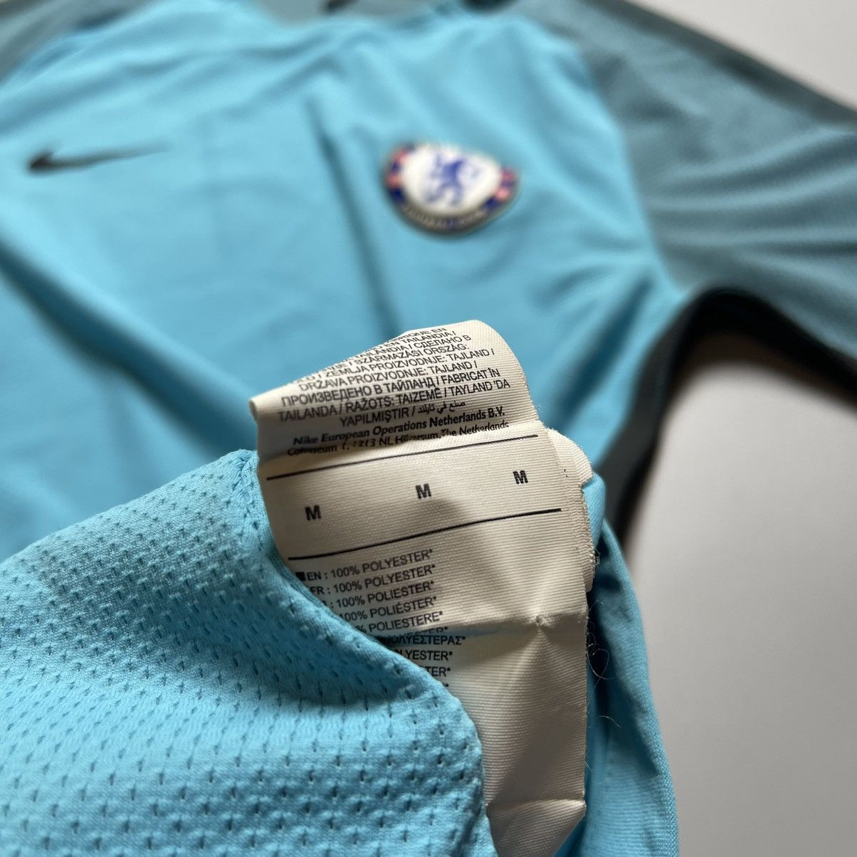 Nike × Vintage CHELSEA NIKE 2017/2018 FOOTBALL TRAINING PLAYER ISSUE JERSEY Size US M / EU 48-50 / 2 - 12 Thumbnail
