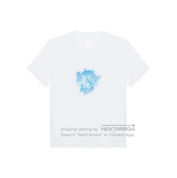 Givenchy Givenchy SS23 Chest Gradient Short-Sleeve T-Shirt. Size US XL / EU 56 / 4 - 1 Thumbnail