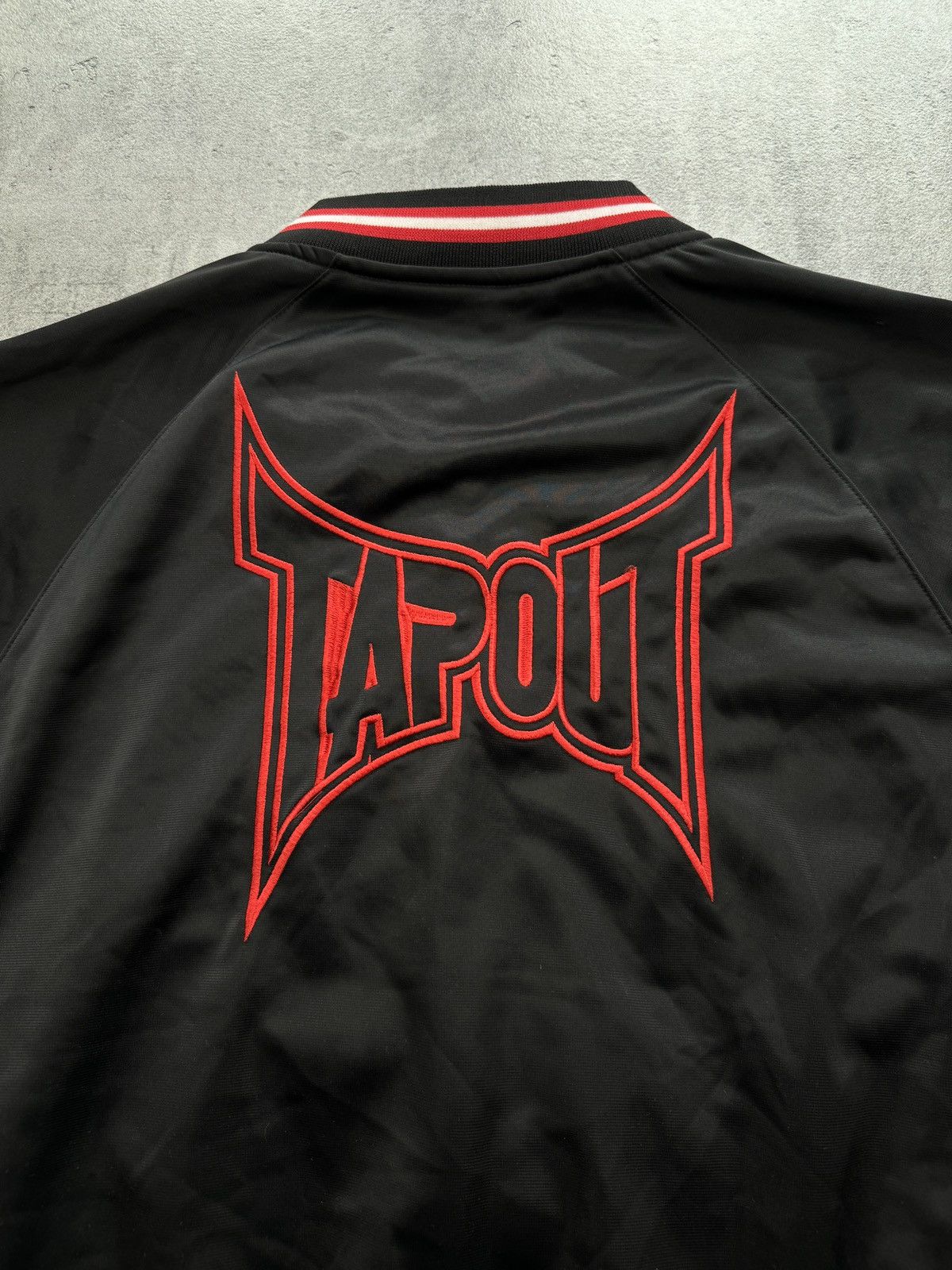Tapout × Vintage Tapout Boxing Bomber Black light jacket logo vintage rap y2k Size US M / EU 48-50 / 2 - 6 Thumbnail