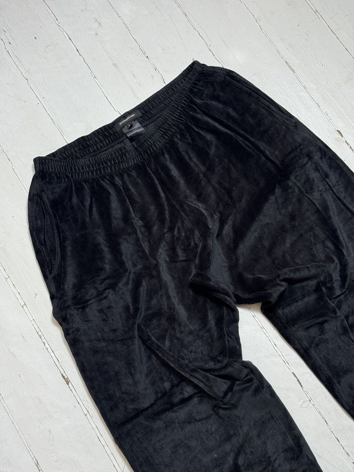 Ermenegildo Zegna VINTAGE ERMENEGILDO ZEGNA VELOUR BLACK PANTS Size 28" / US 6 / IT 42 - 5 Thumbnail