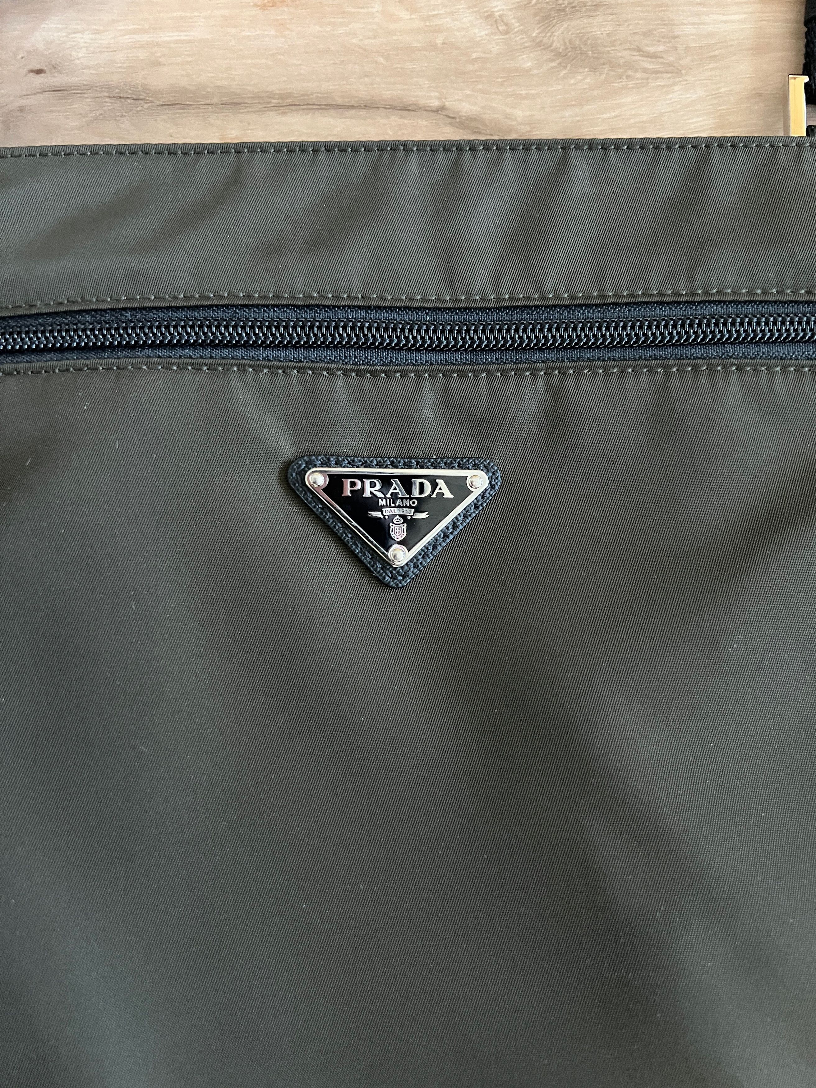 Prada PRADA Tessuto Nylon Flat Messenger Bag Dark Green Size ONE SIZE - 3 Thumbnail