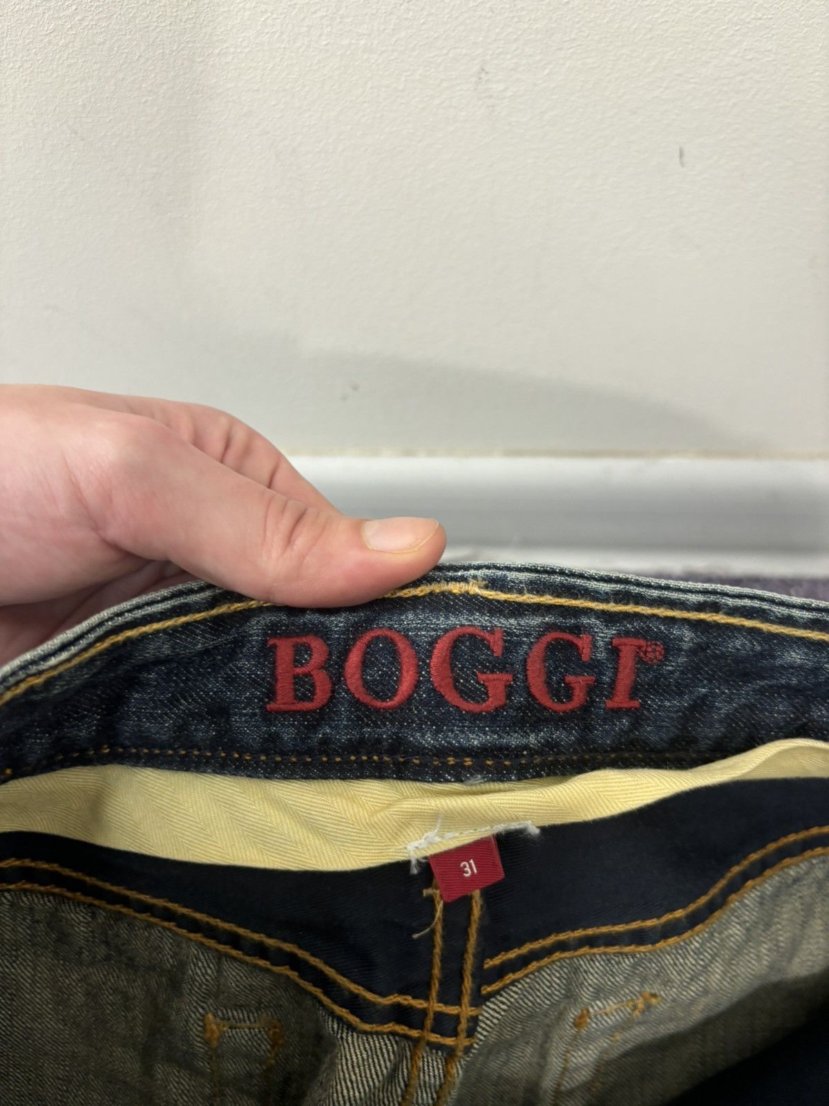 Boggi Boggi Milano BM39 Men’s Straight Fit Italian Denim Jeans Size US 31 - 8 Thumbnail